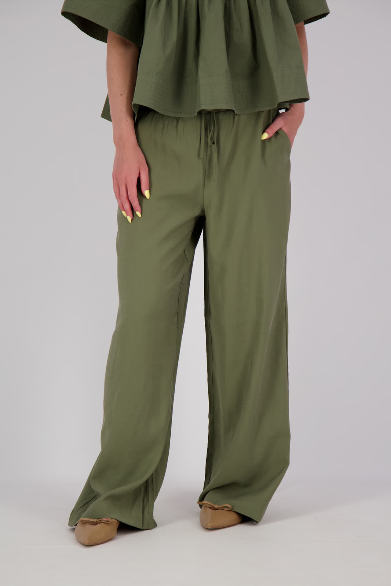 Y.A.S. Broek Nara Army
