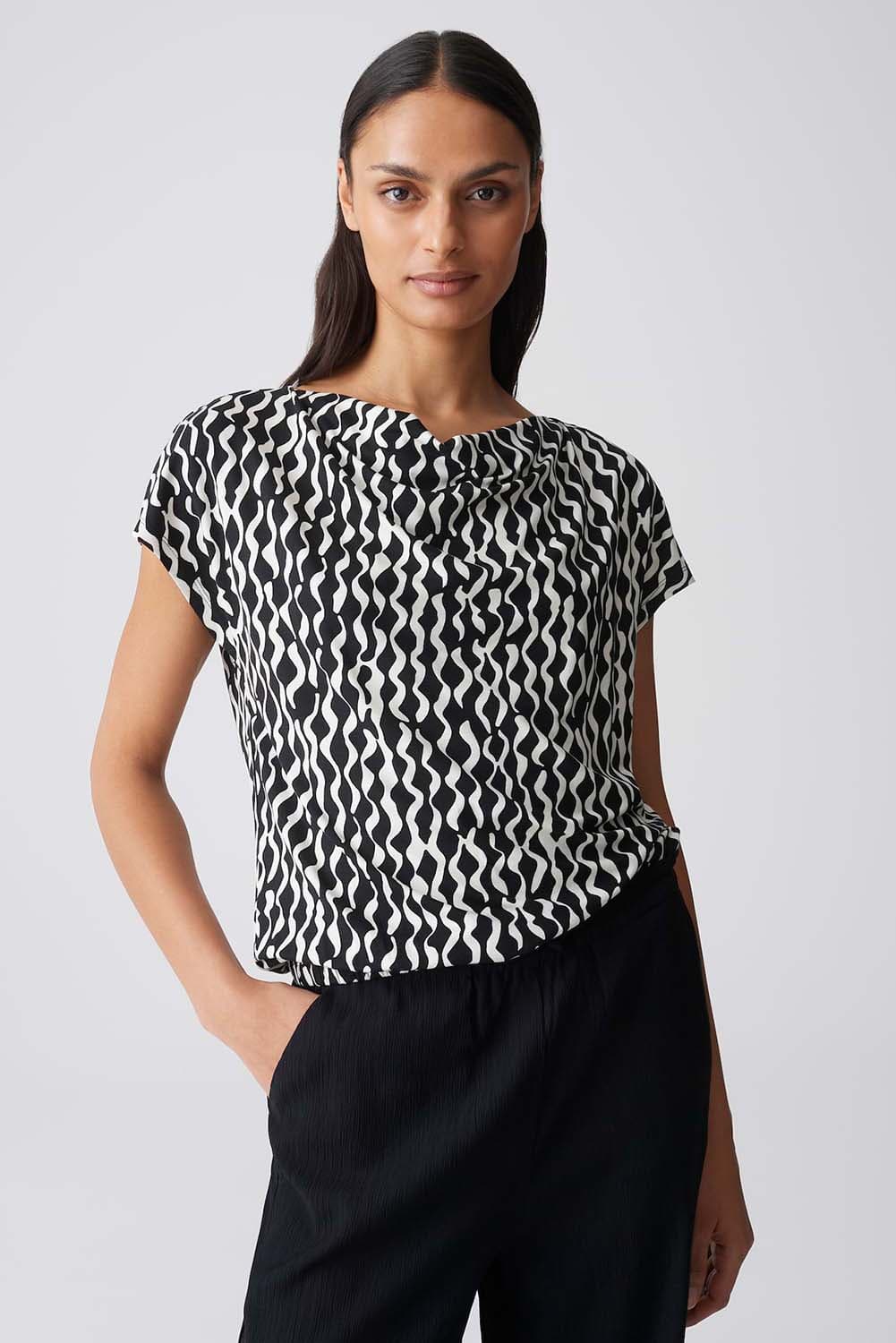 Opus Top Sapaya motion met print  Zwart