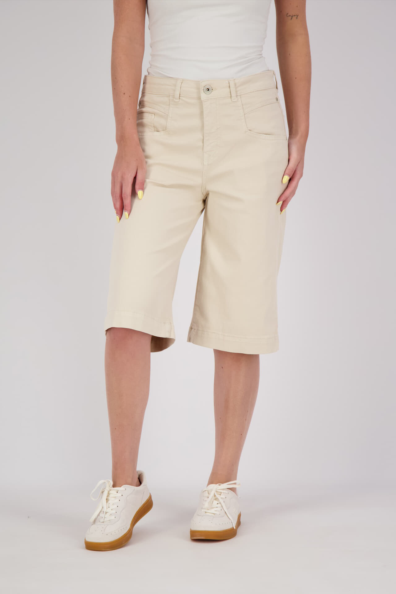 Para Mi Short Nola  Kaki