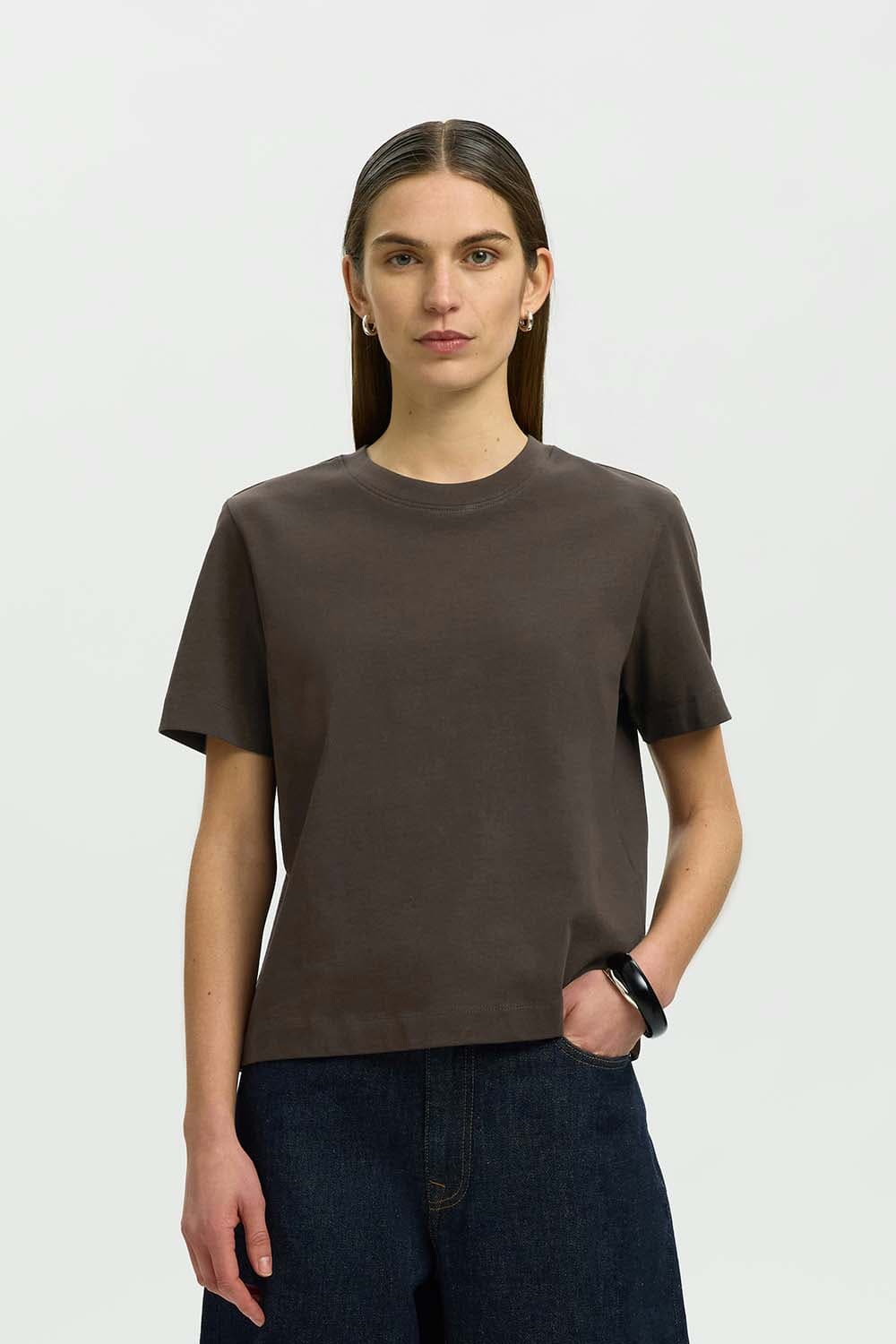 Selected Femme T-shirt Essential Boxy Bruin