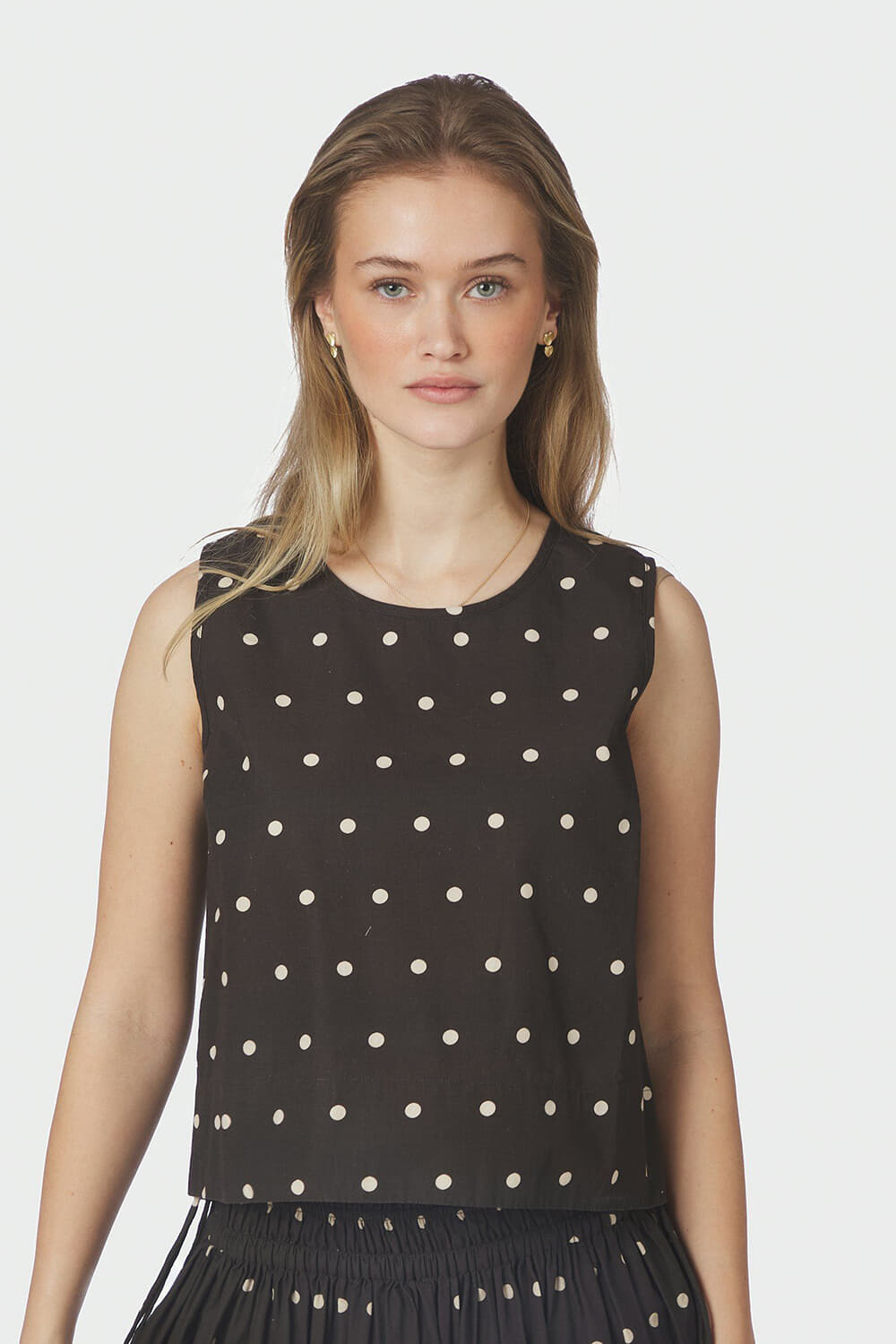 Neo Noir Top Polly Dot Bruin