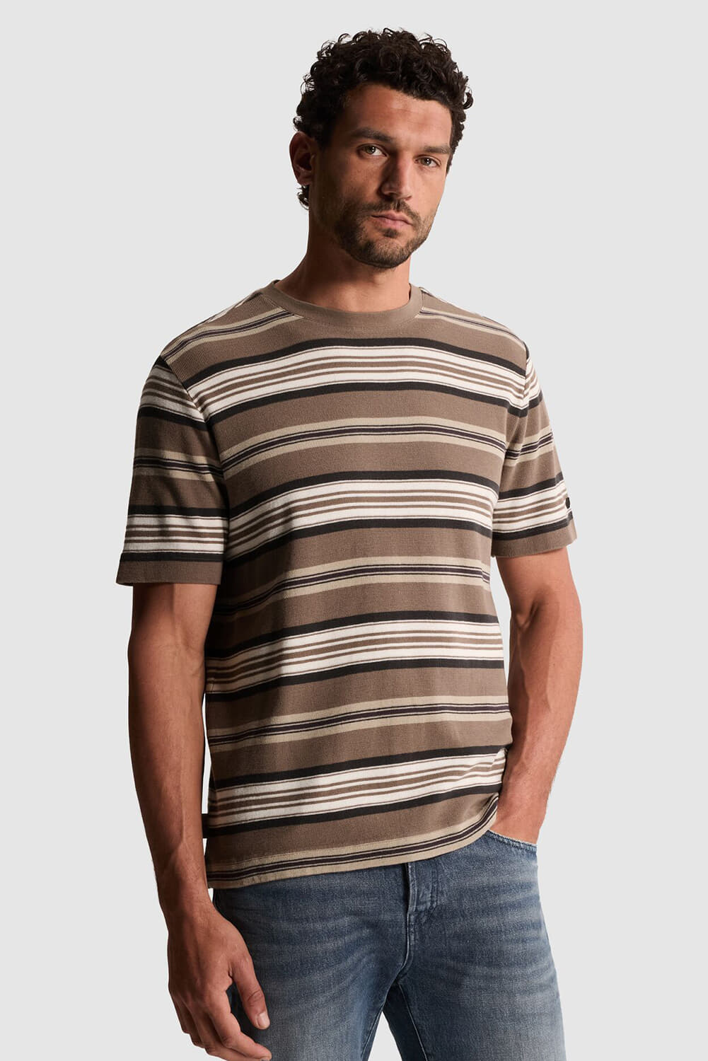 Cast Iron T-shirt regular fit  Bruin