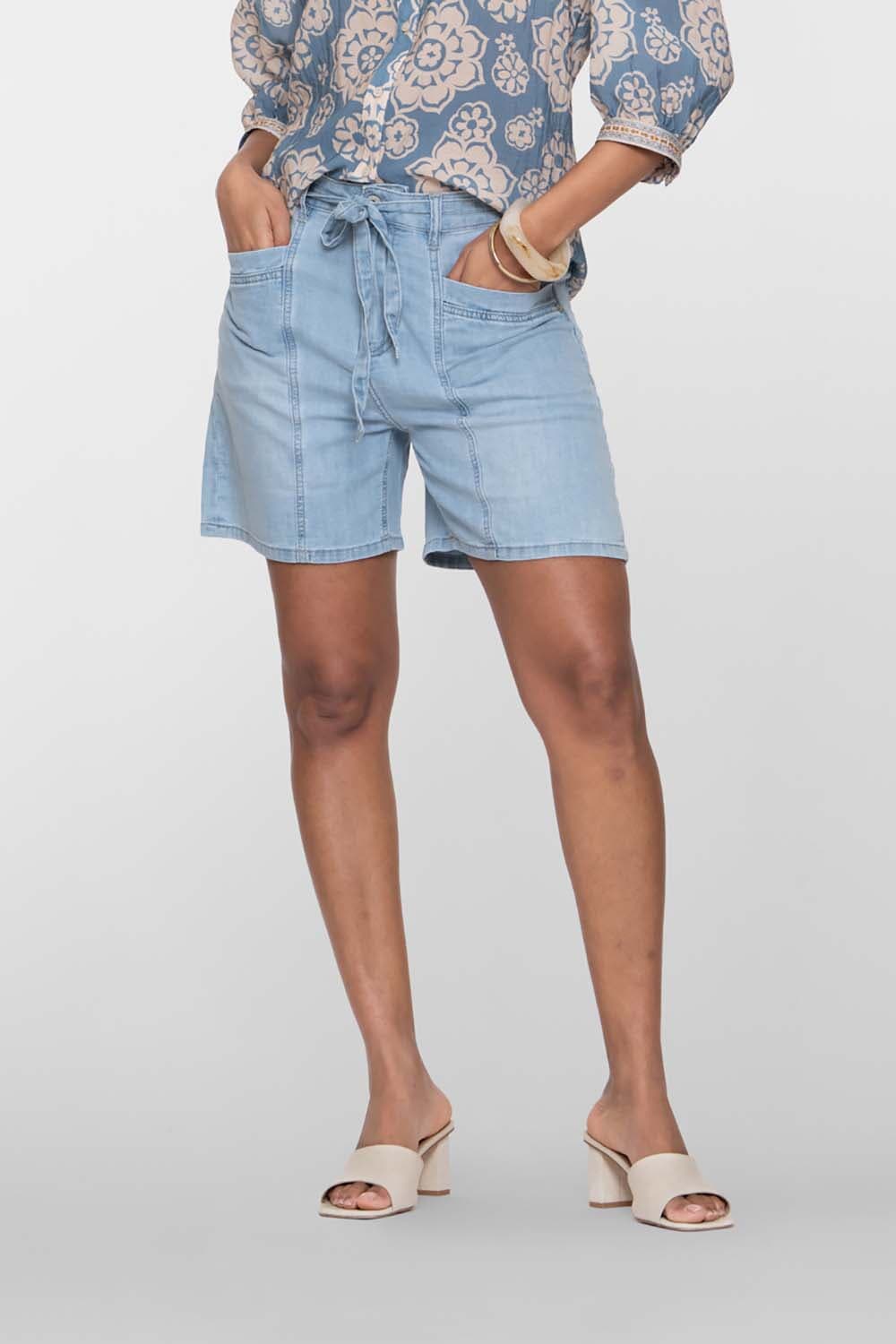 Geisha Short Jeans Light