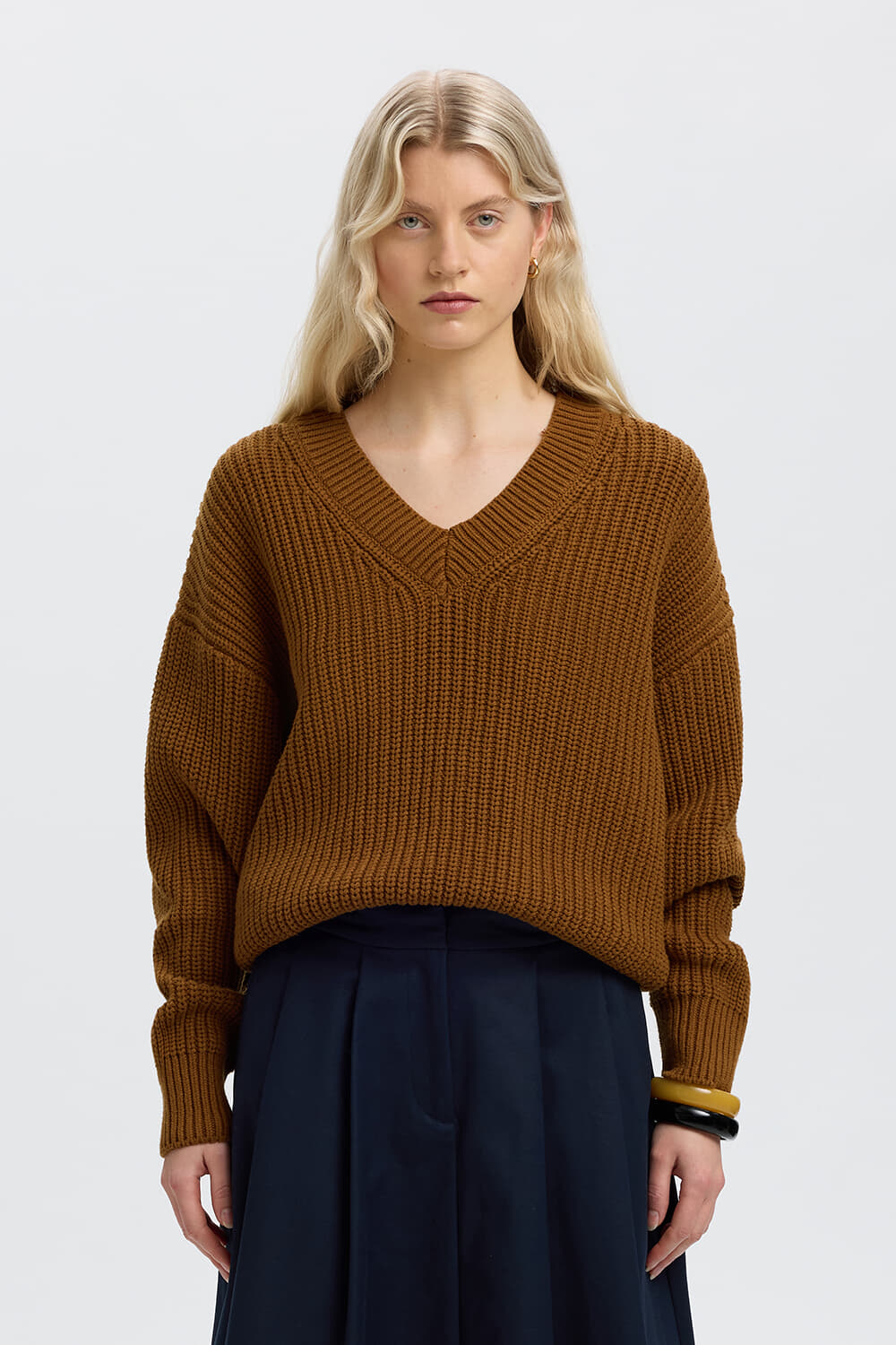 Selected Femme Gebreide Trui Selma Sus V-hals Bruin