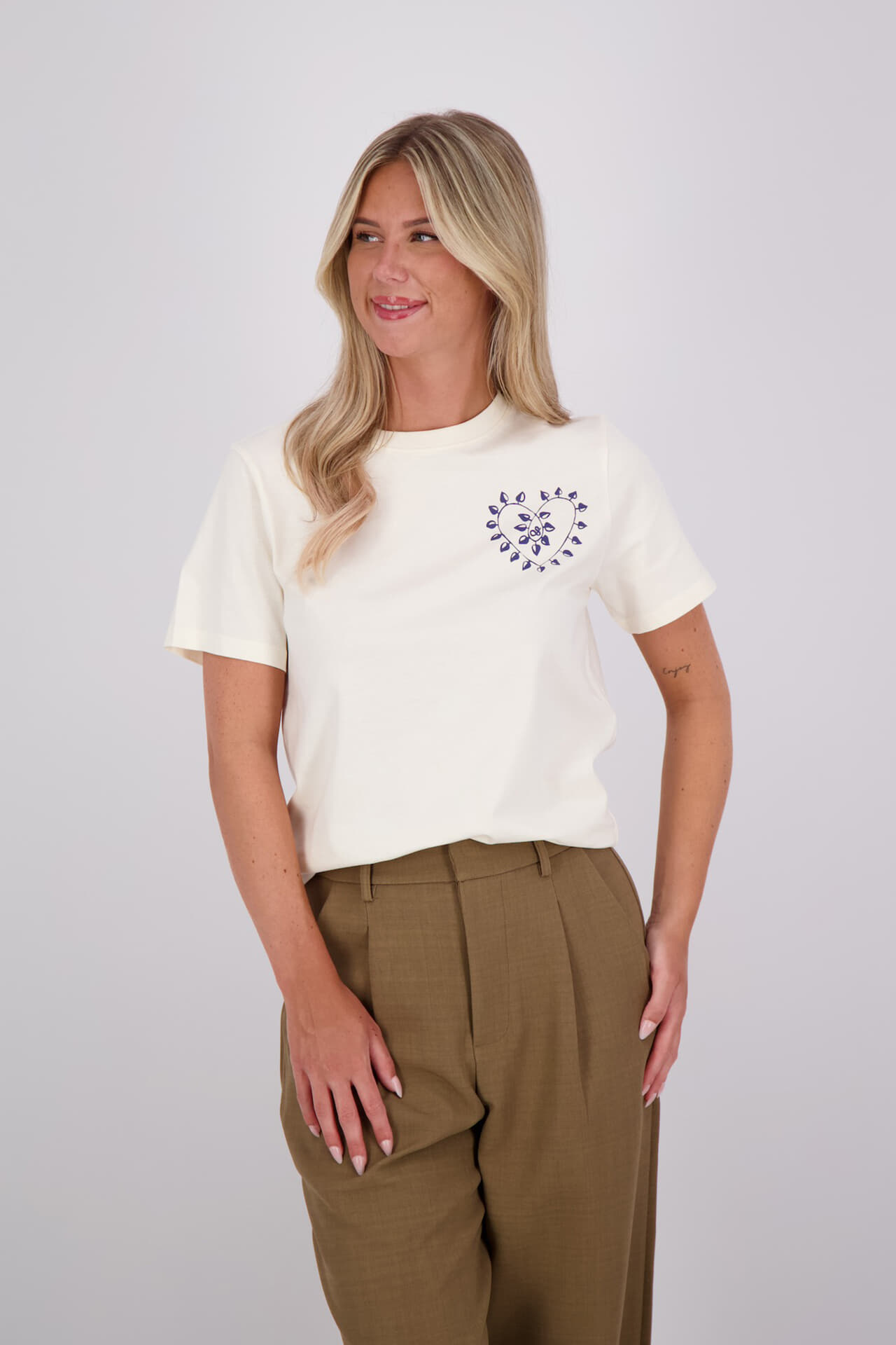 Scotch & Soda T-shirt Chest artwork  Crème