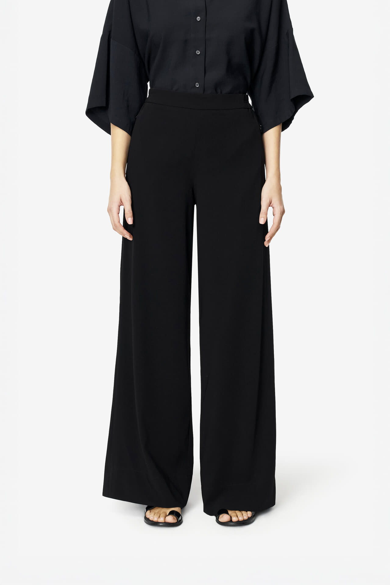 Mac Jeans Broek Coralie Floating crepe Zwart