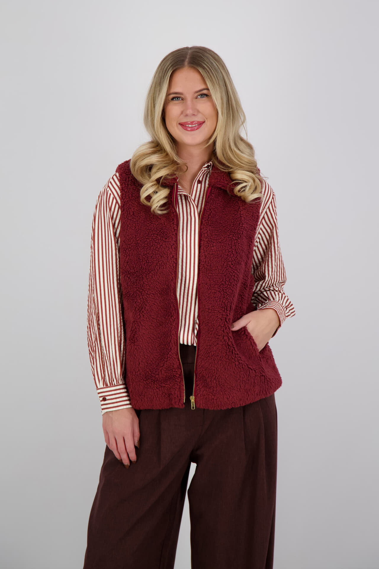 Vive La Femme Vest Dinie Bordeaux Rood