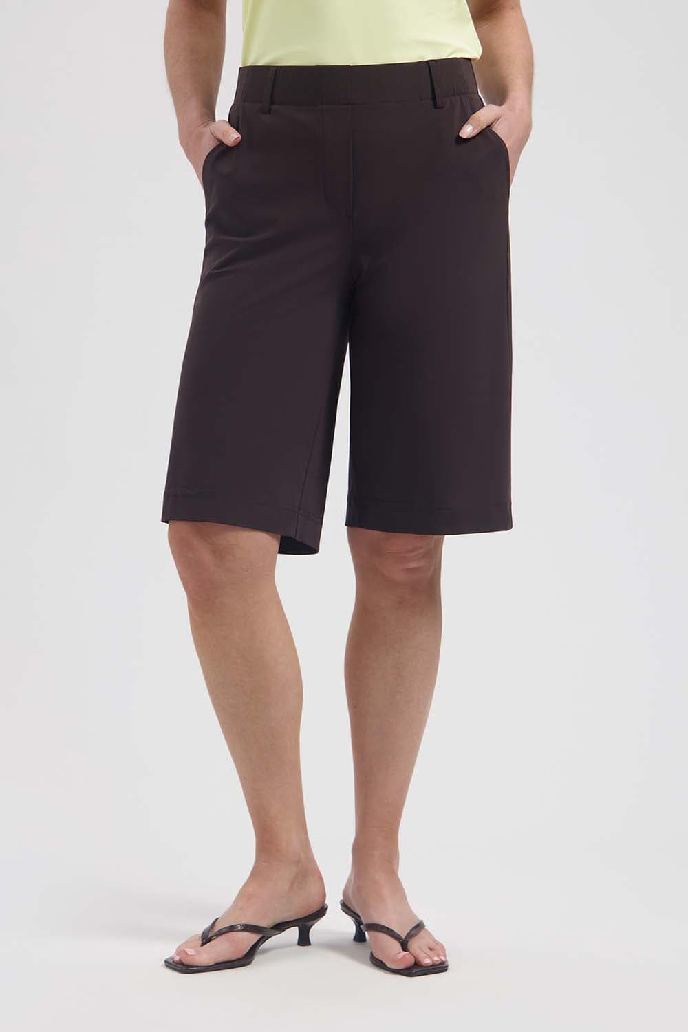 Lady Day Short Lettie Bruin