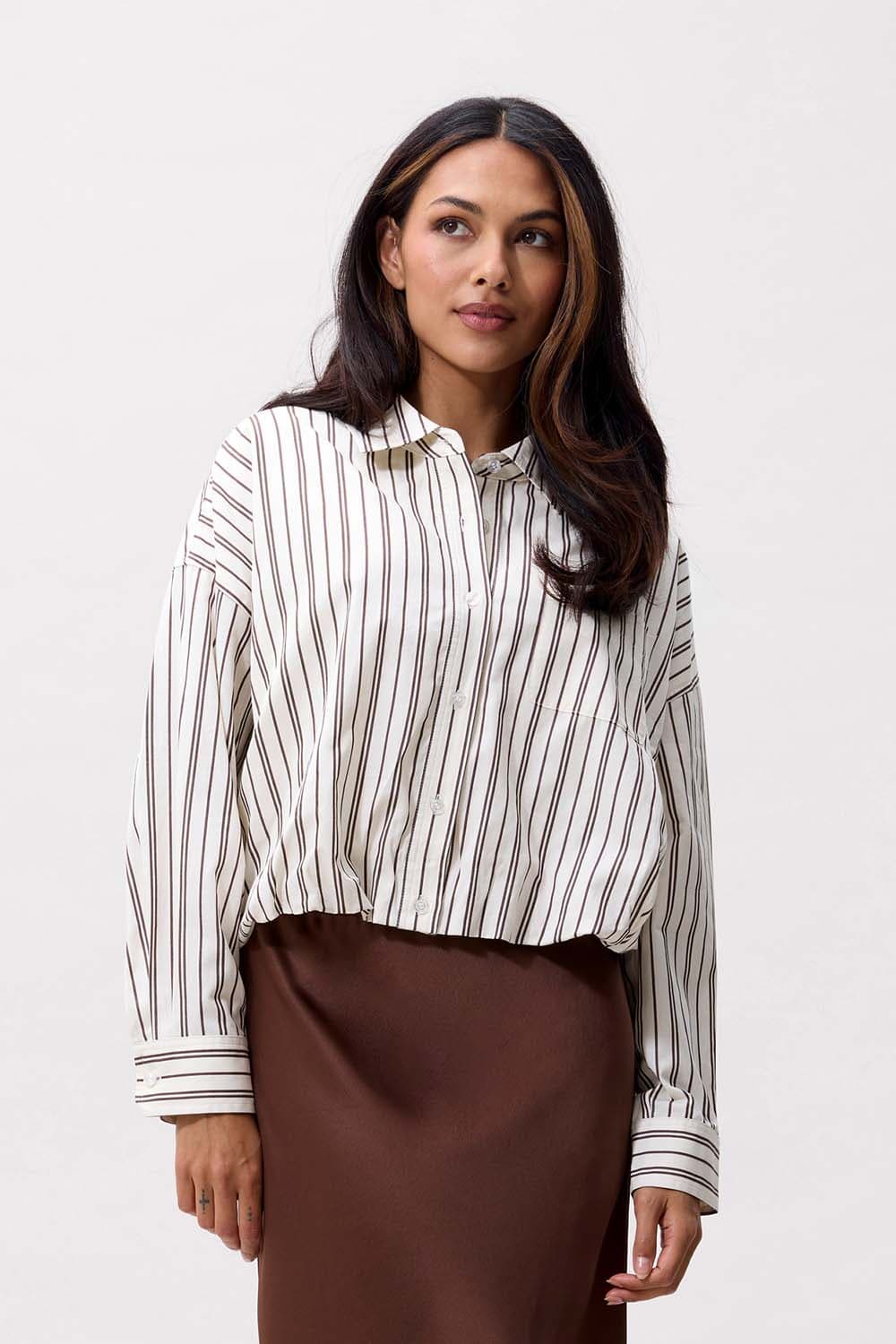 Catwalk Junkie Tuck in blouse Off White