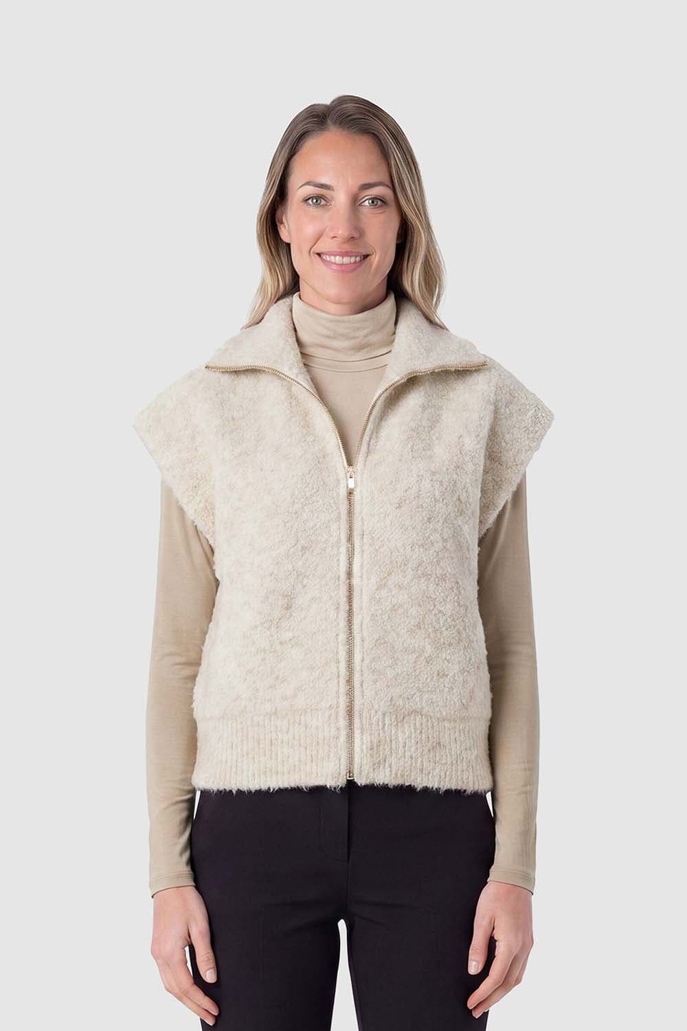 In Shape Vest Ishi Kaki