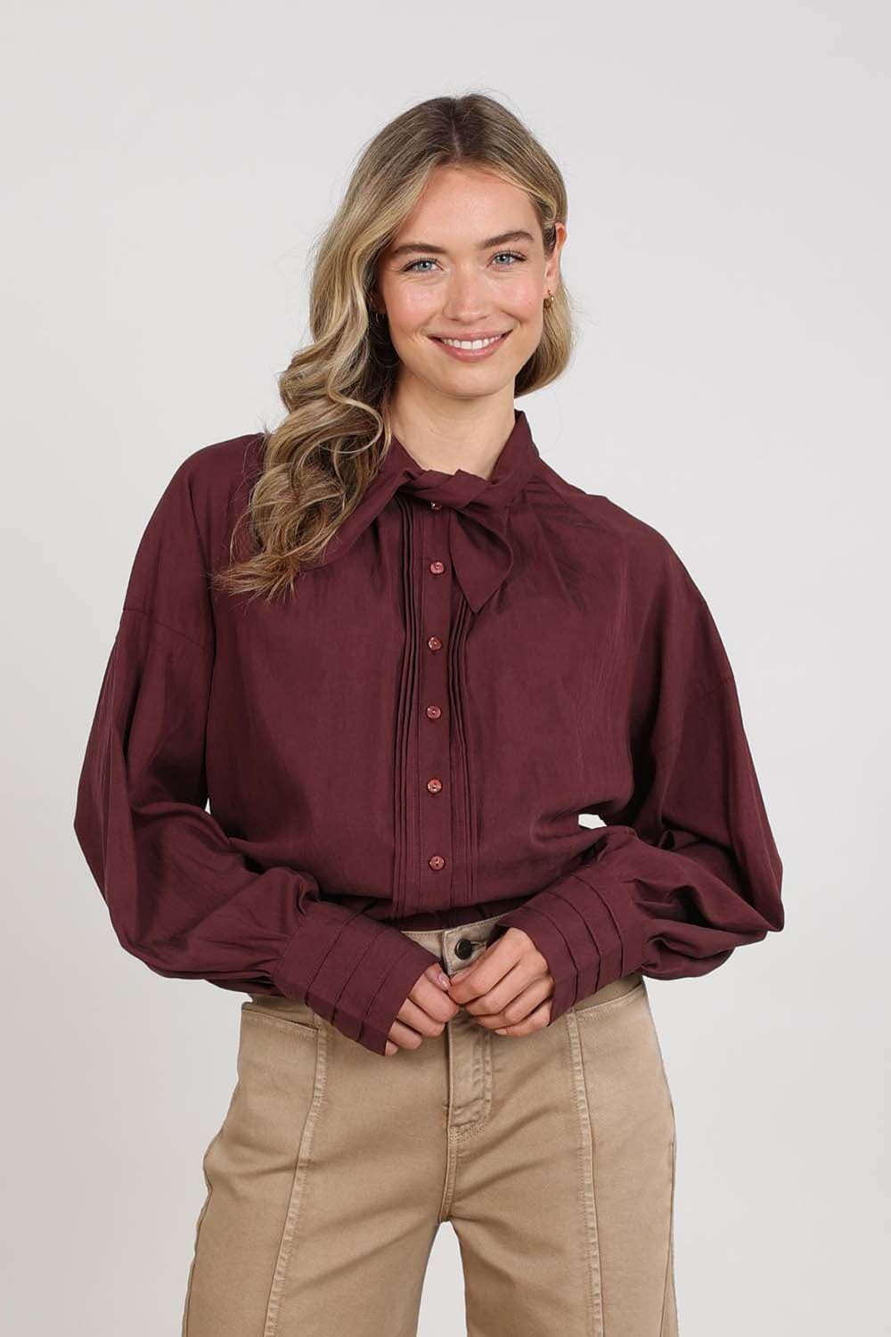 Nukus Blouse Alexandra Bordeaux Rood