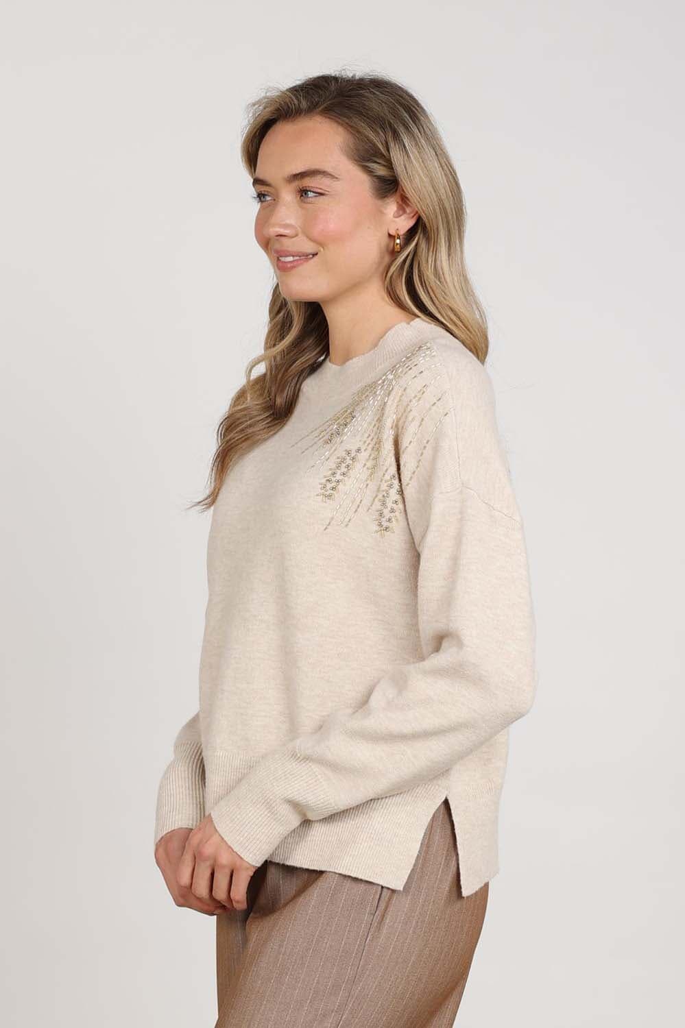 Nukus Trui Meike Beige
