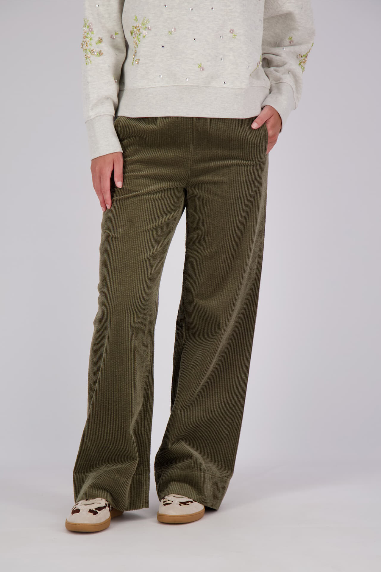 JC Sophie Broek Paxton Army