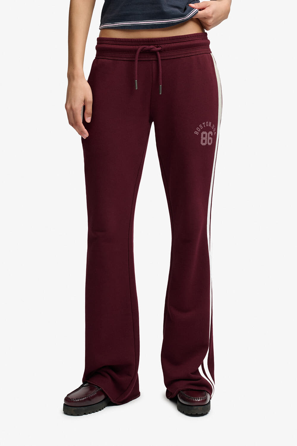 Superdry & Co Joggingsbroek Athletic Essentials Stripe Flare Bordeaux Rood