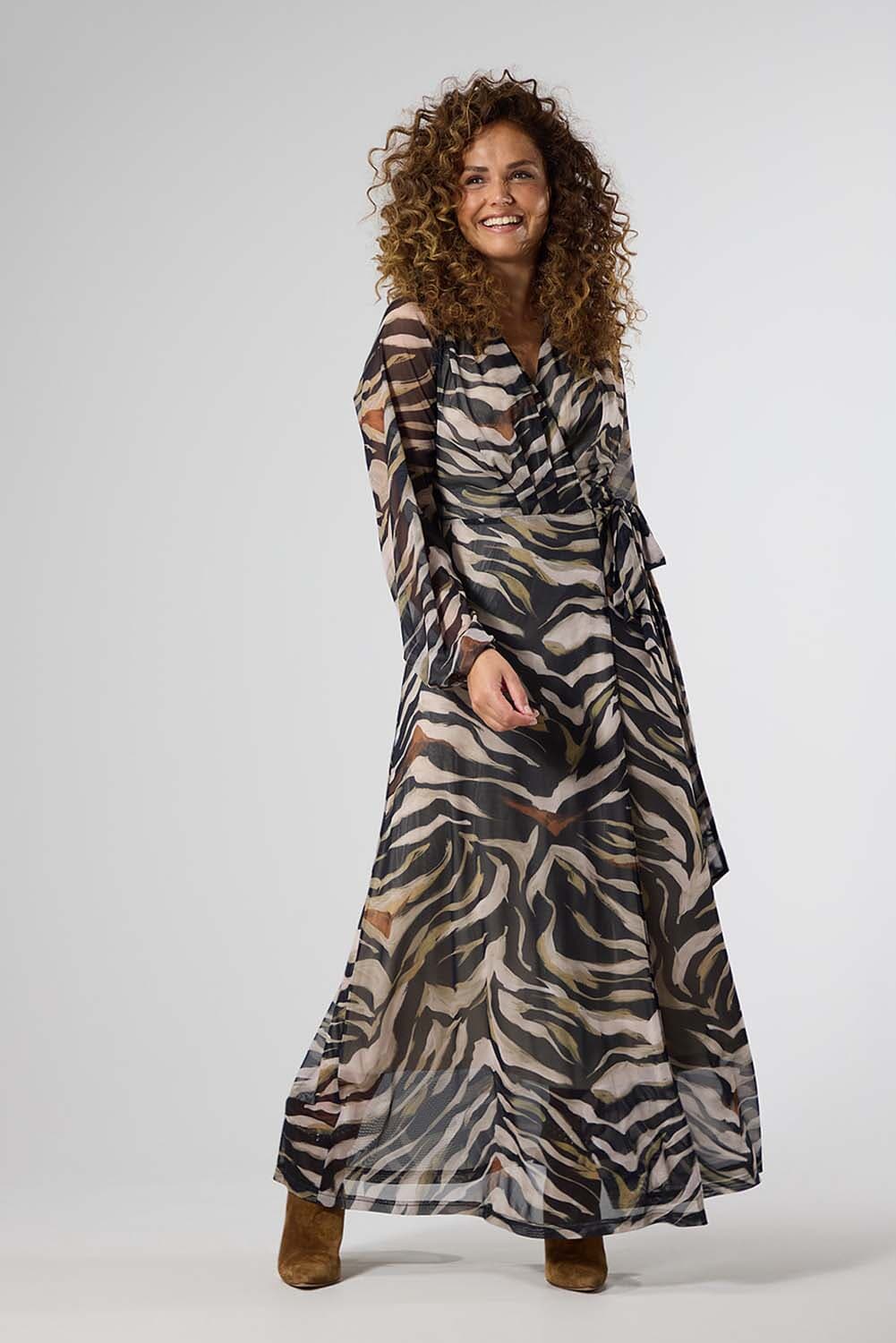 Label Dot Jurk Sonia Zwart