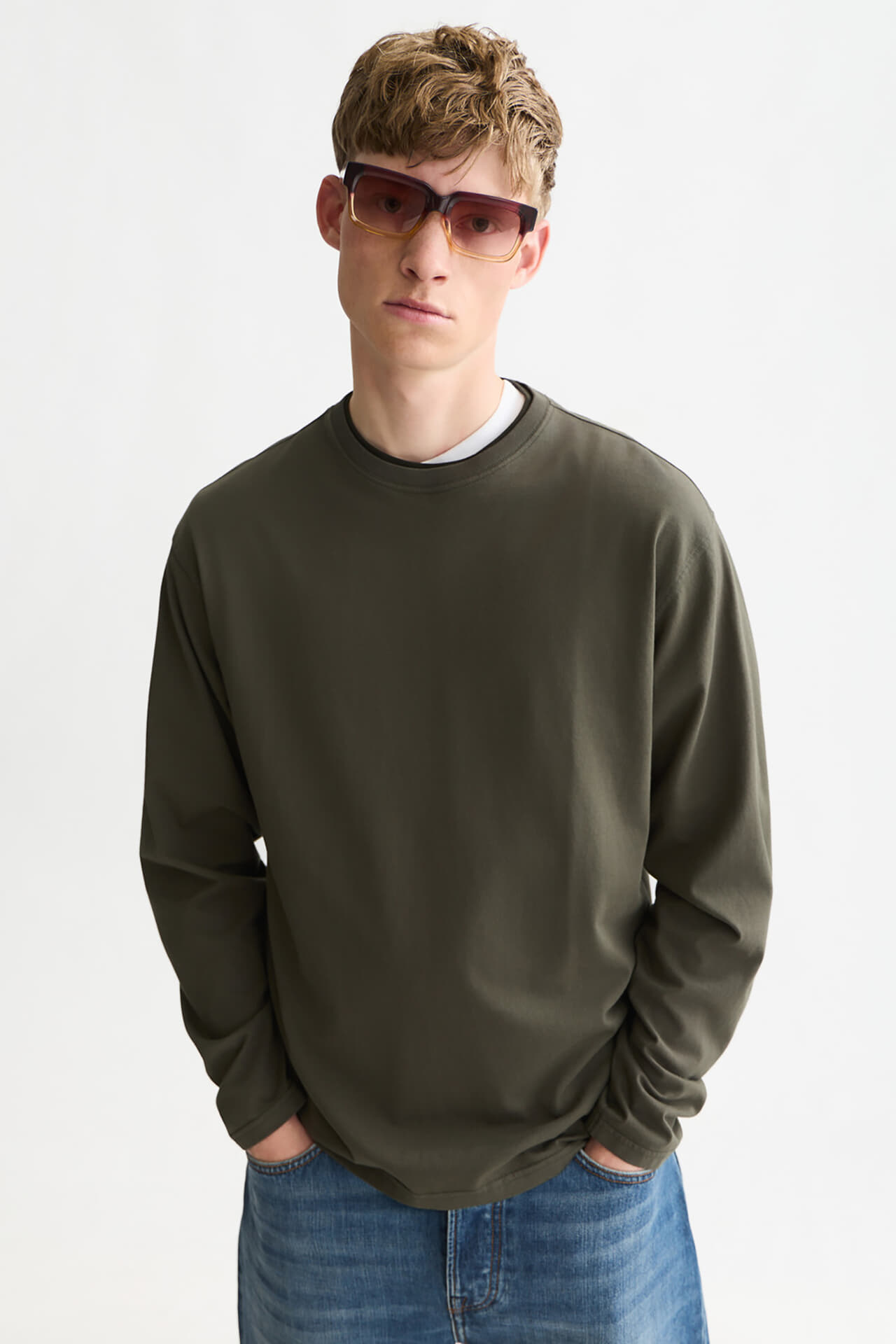 Scotch & Soda Longsleeve 3 Crosses relaxed-fit garment-dyed Mos Groen