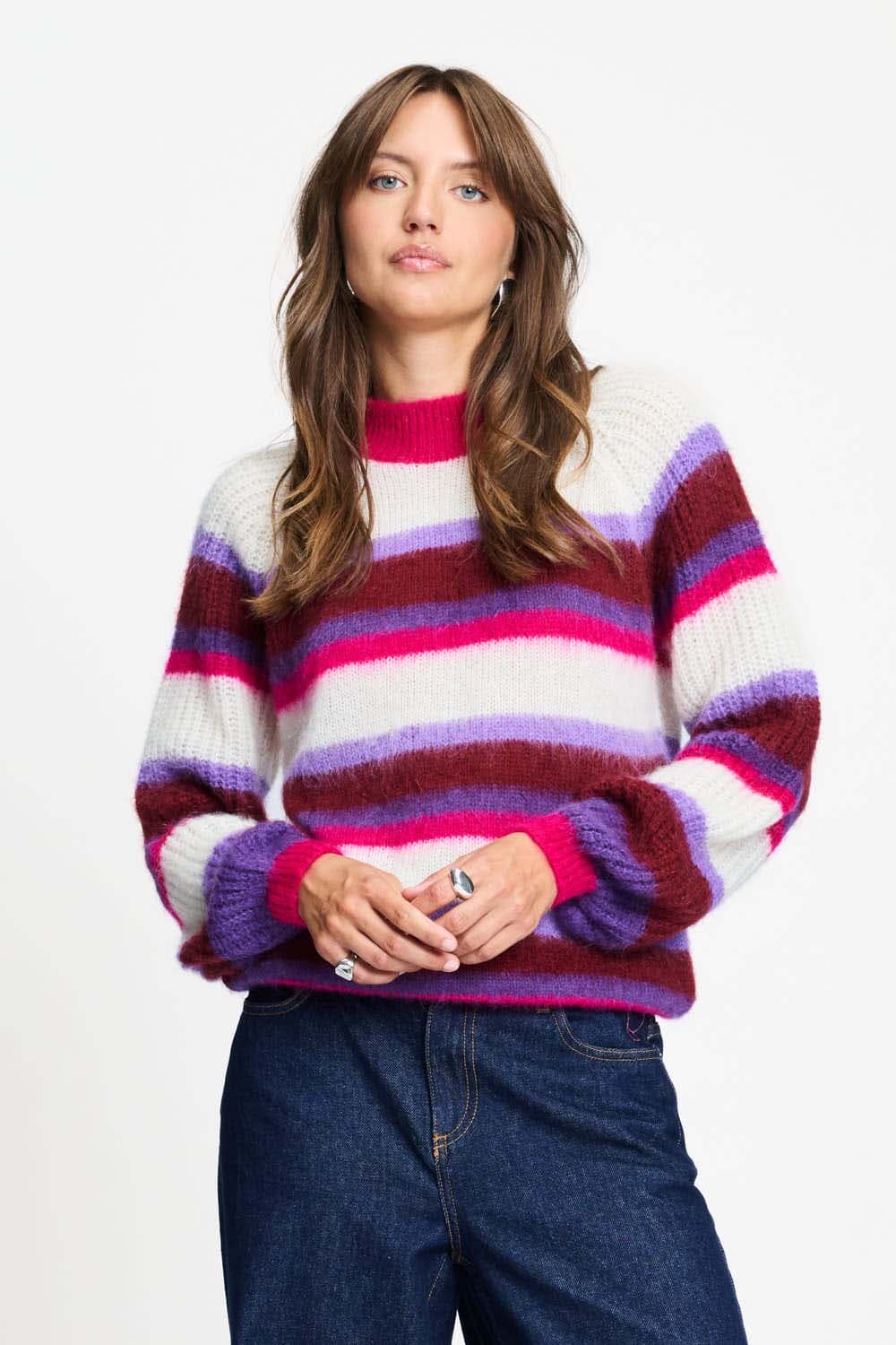 Pom Amsterdam Pullover Faye Striped Wit