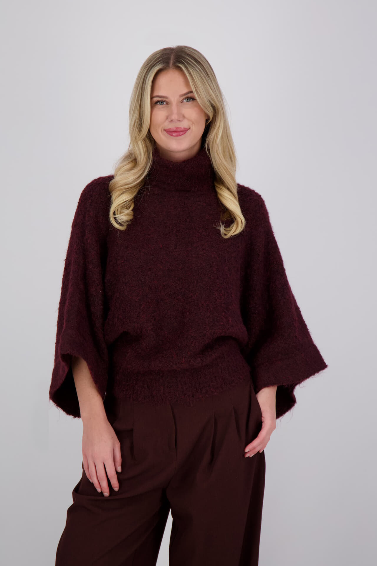 Aimée The Label Coltrui Namibia Bordeaux Rood