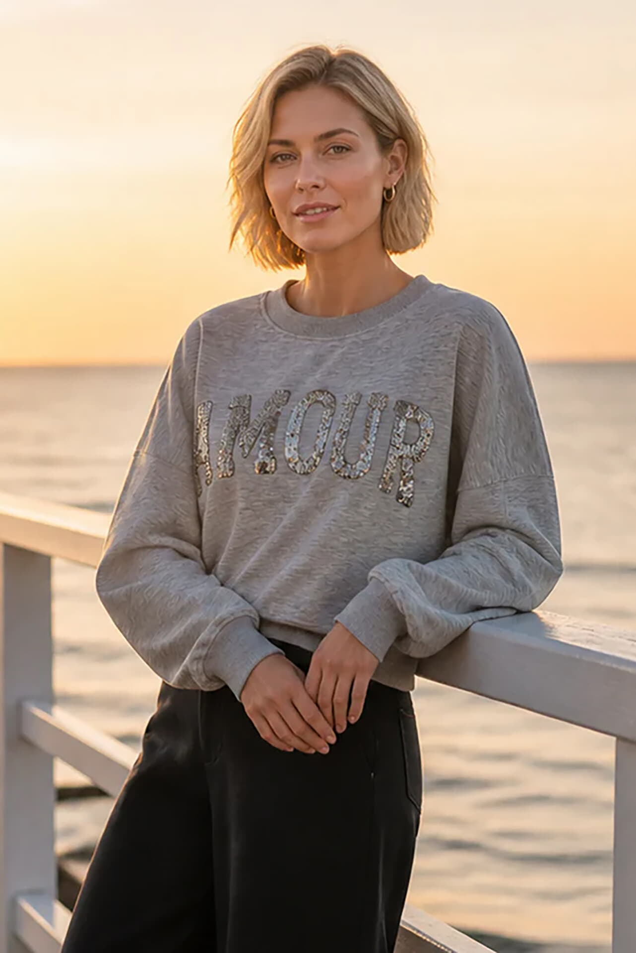 Miss Goodlife Sweater Grijs