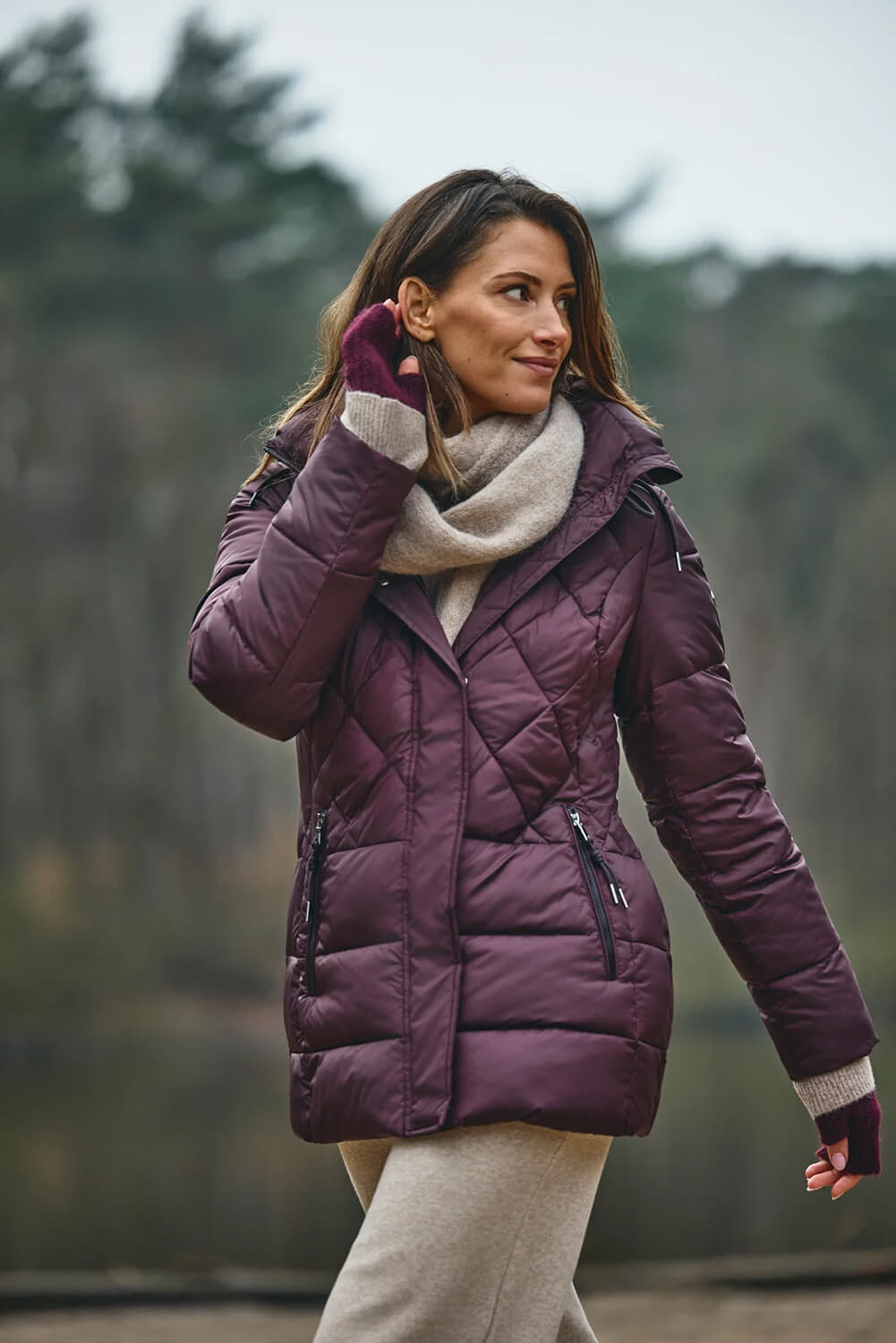District Jas MACARON Bordeaux Rood
