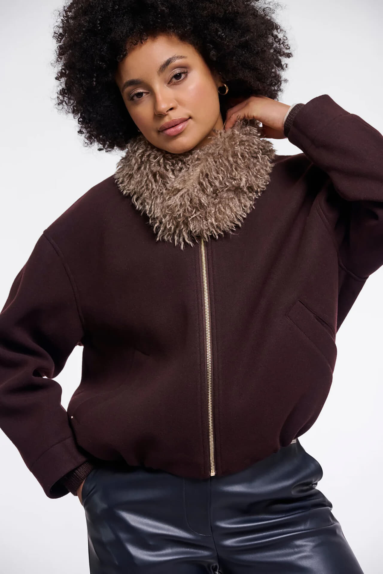 Rino & Pelle Sjaal Banu met Magneetsluiting Beige