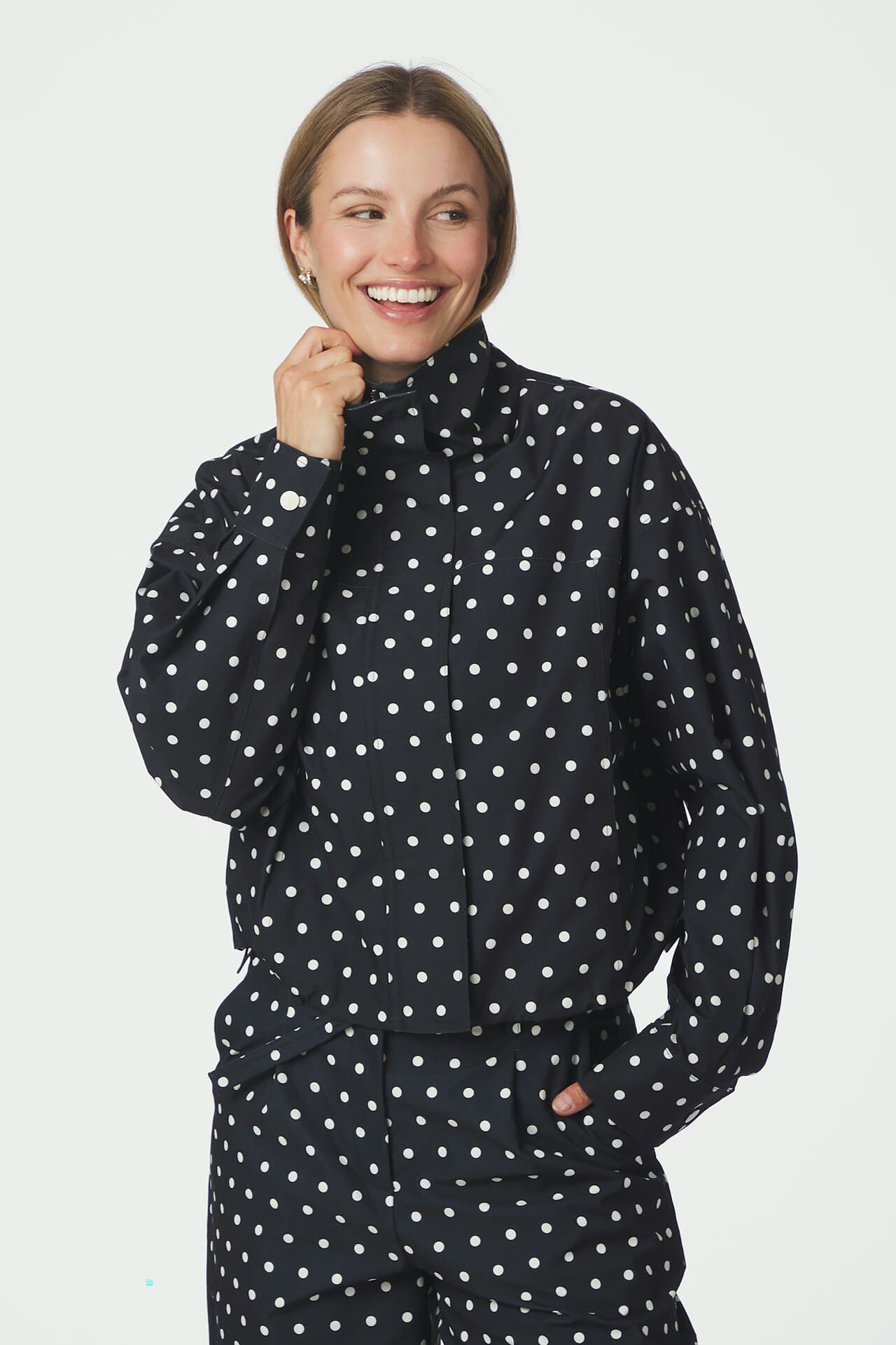 Neo Noir Bomberjacket Callisa Dot Zwart