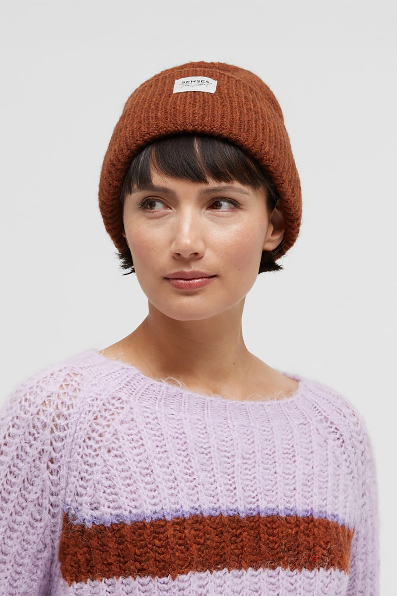 Senses The Label Muts Camel