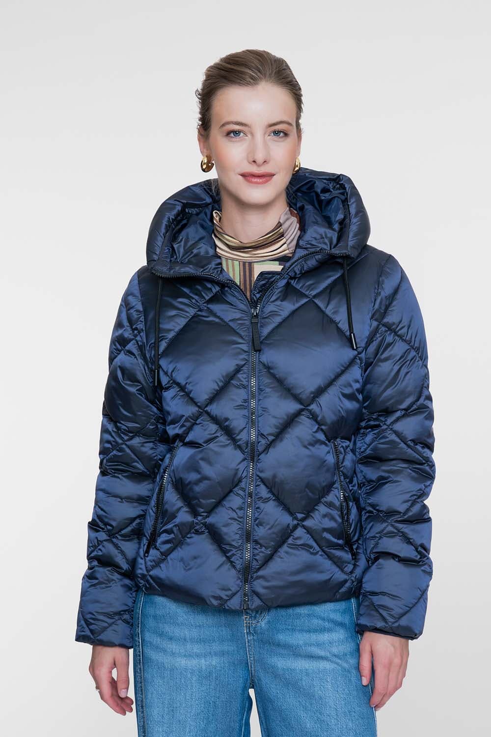 Jack Kort met Cappuchon Navy