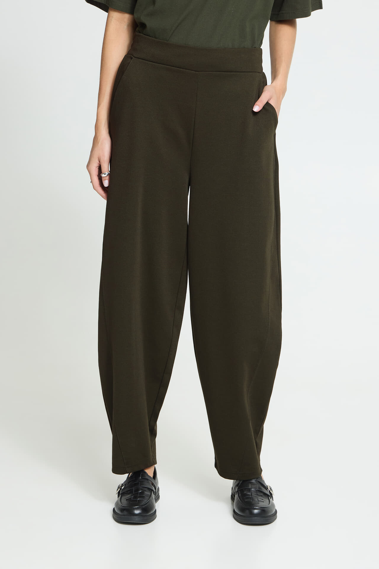 Ichi Pantalon Kate Barrel Army