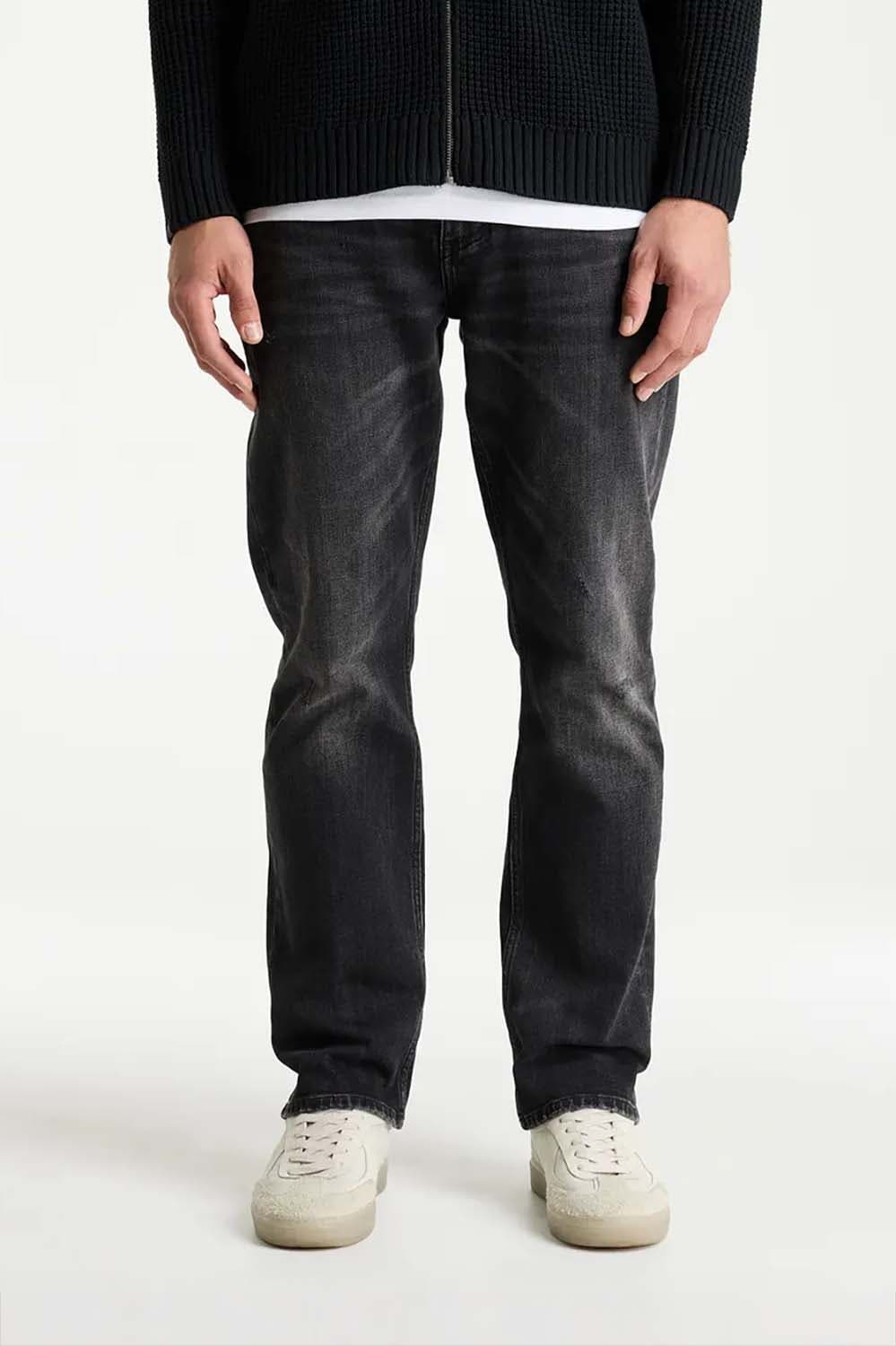 Chasin Jeans Tavon Shift Zwart