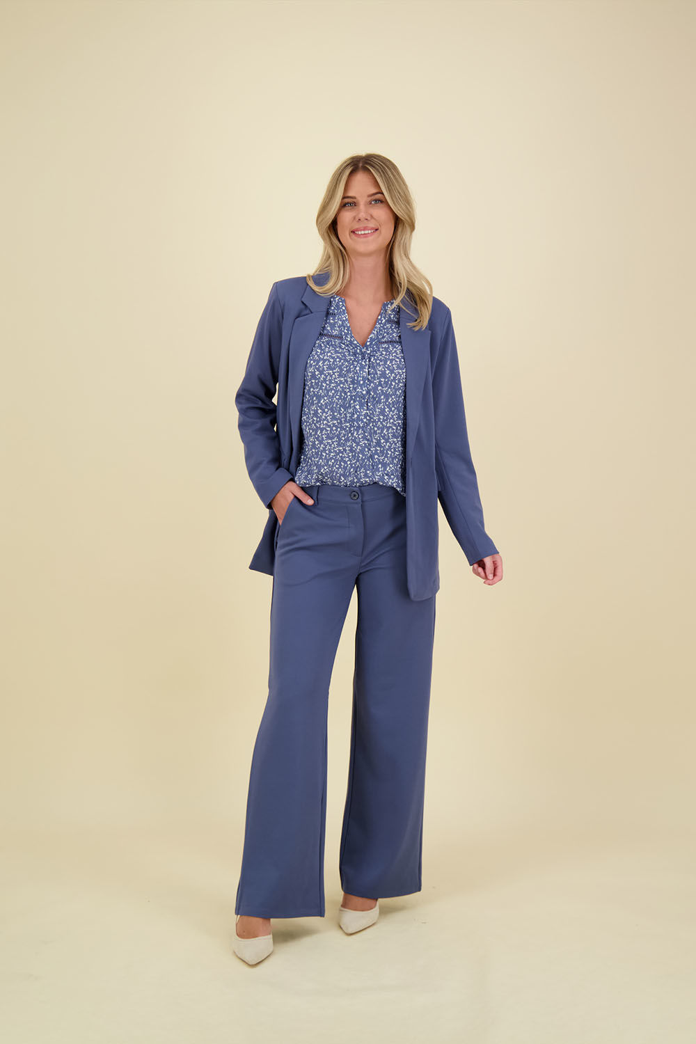 Freequent Blazer Nanni Blauw Freequent Blazer Nanni Blauw