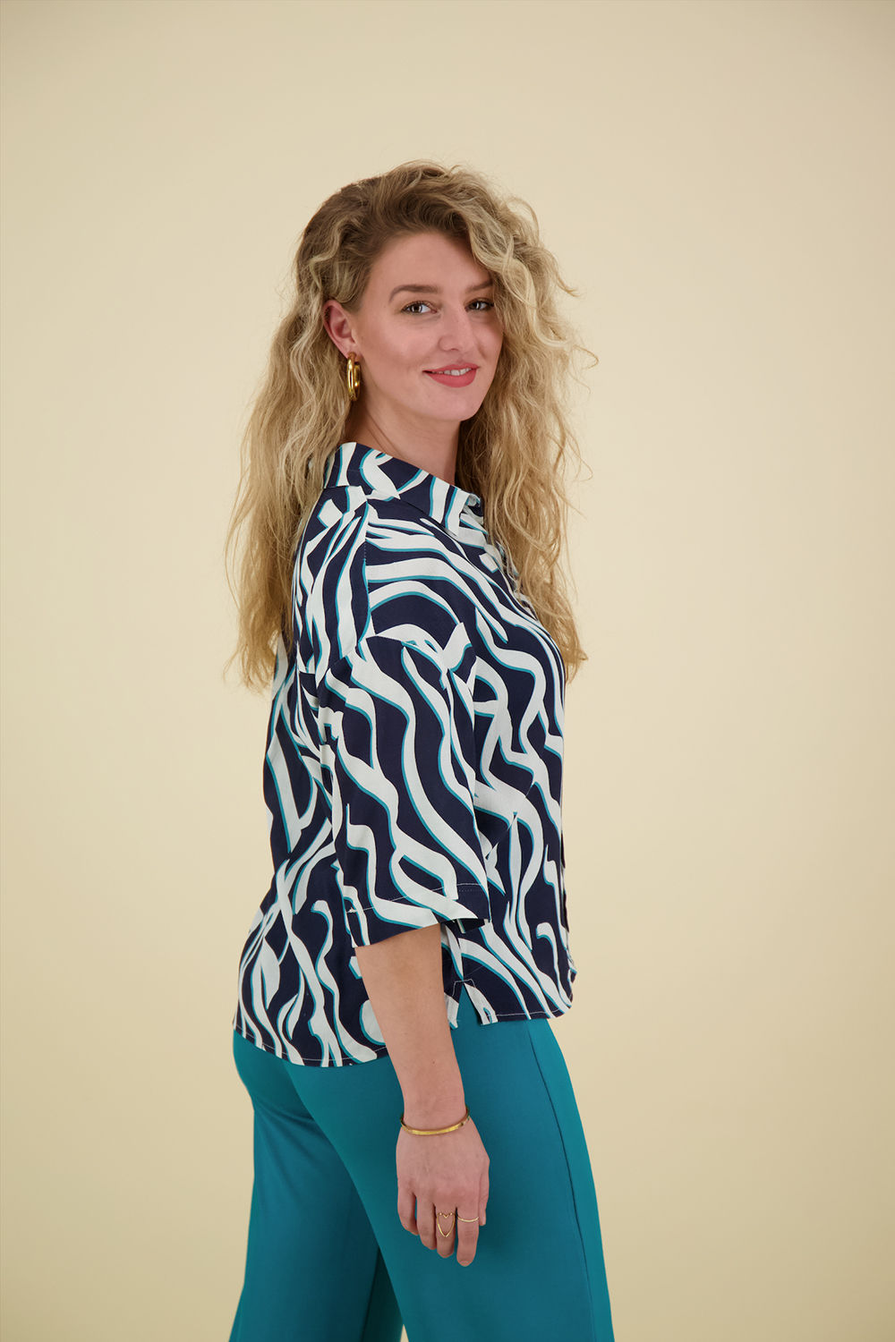 Vive La Femme Blouse Crepe Blauw  Vive La Femme Blouse Crepe Blauw