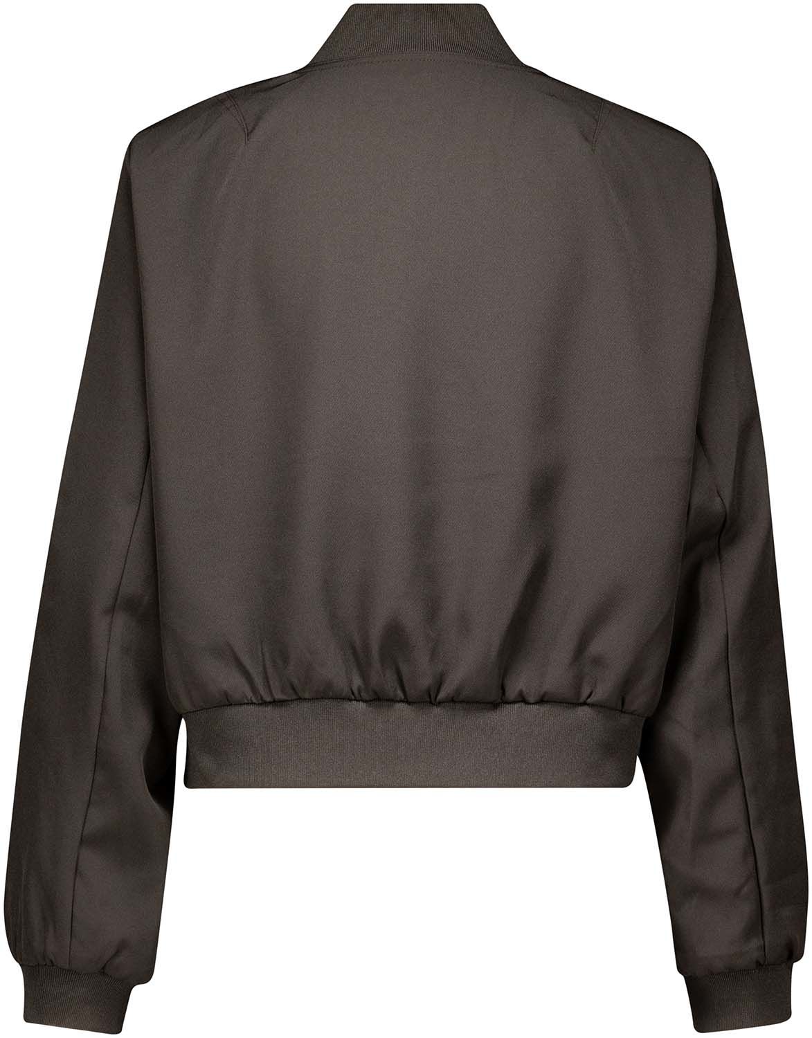 Sisters Point Jack Garwin Zwart Sisters Point Jack Garwin Zwart