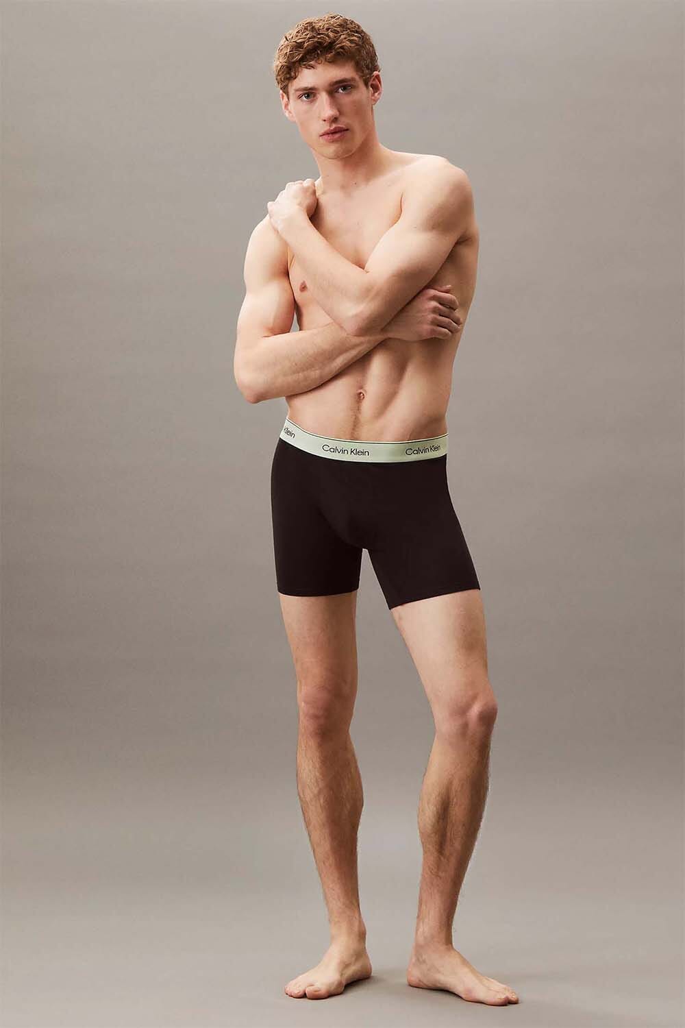 Calvin Klein  Calvin Klein