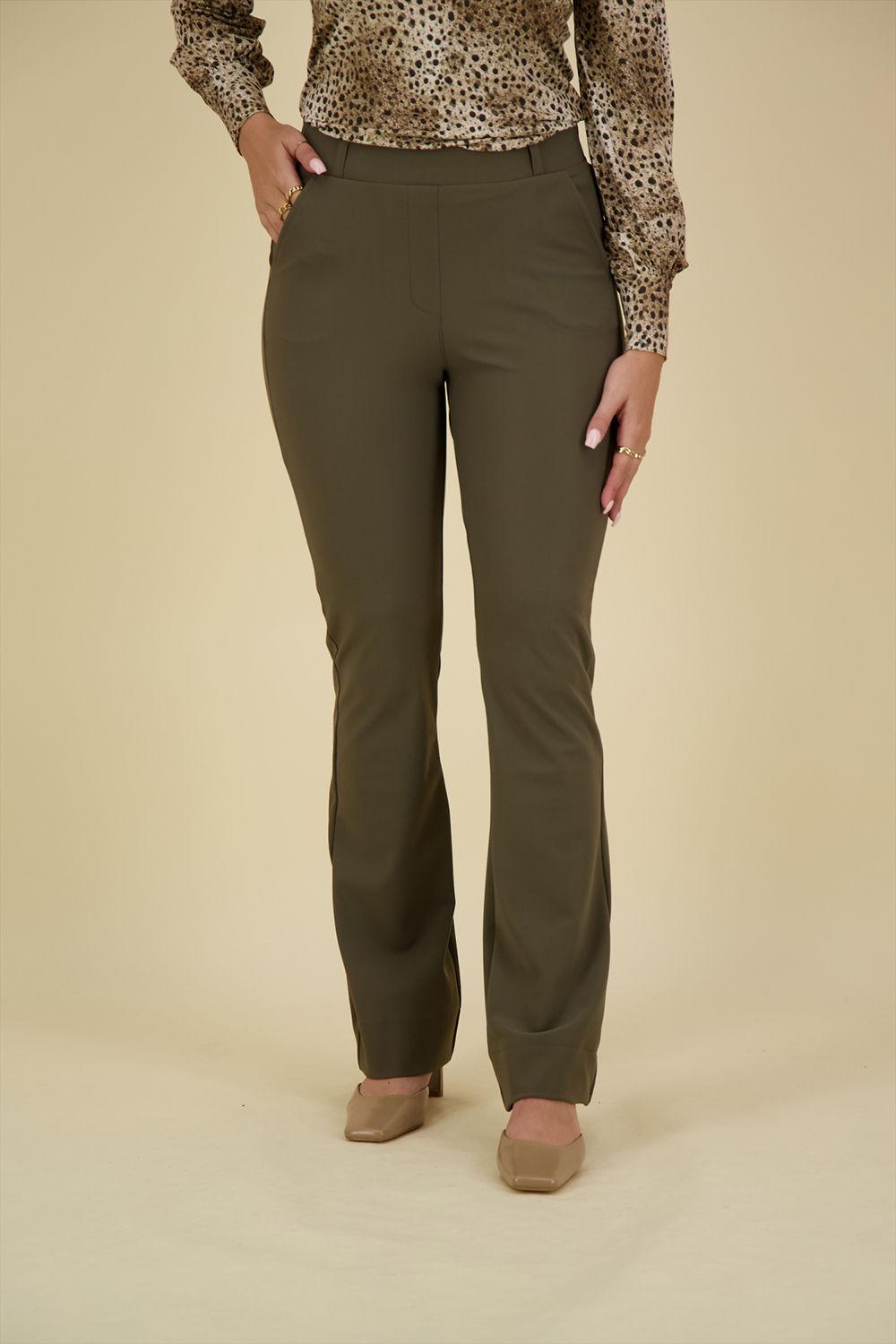 Studio Anneloes Broek Groen Studio Anneloes Broek Groen