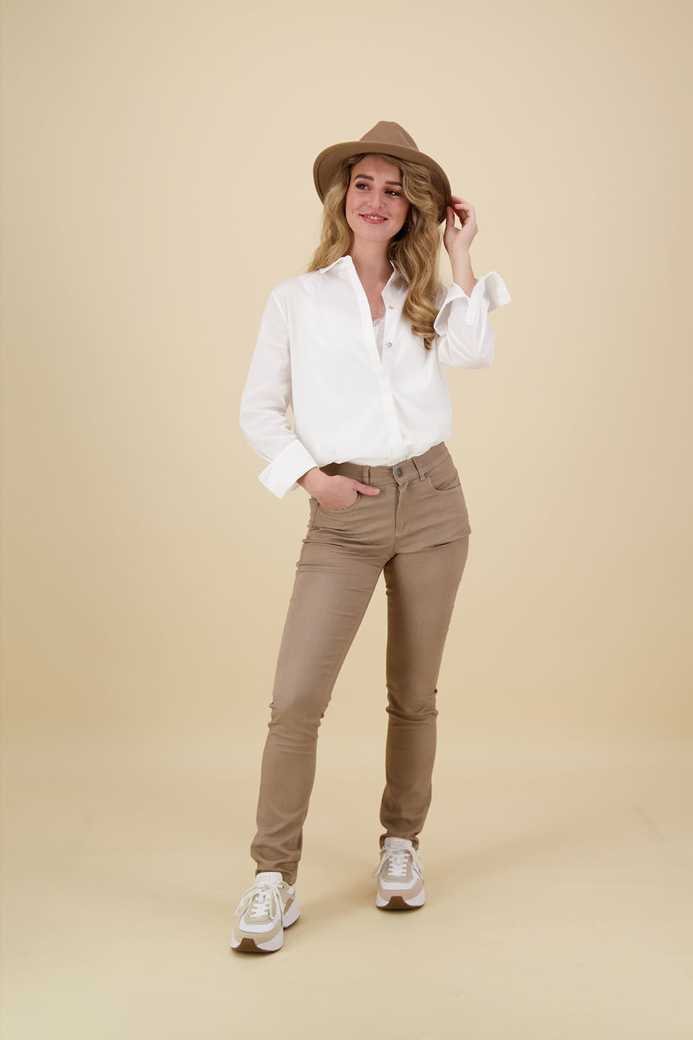 Enjoy Broek  5-Pocket Superstretch Lang Zand Enjoy Broek  5-Pocket Superstretch Lang Zand