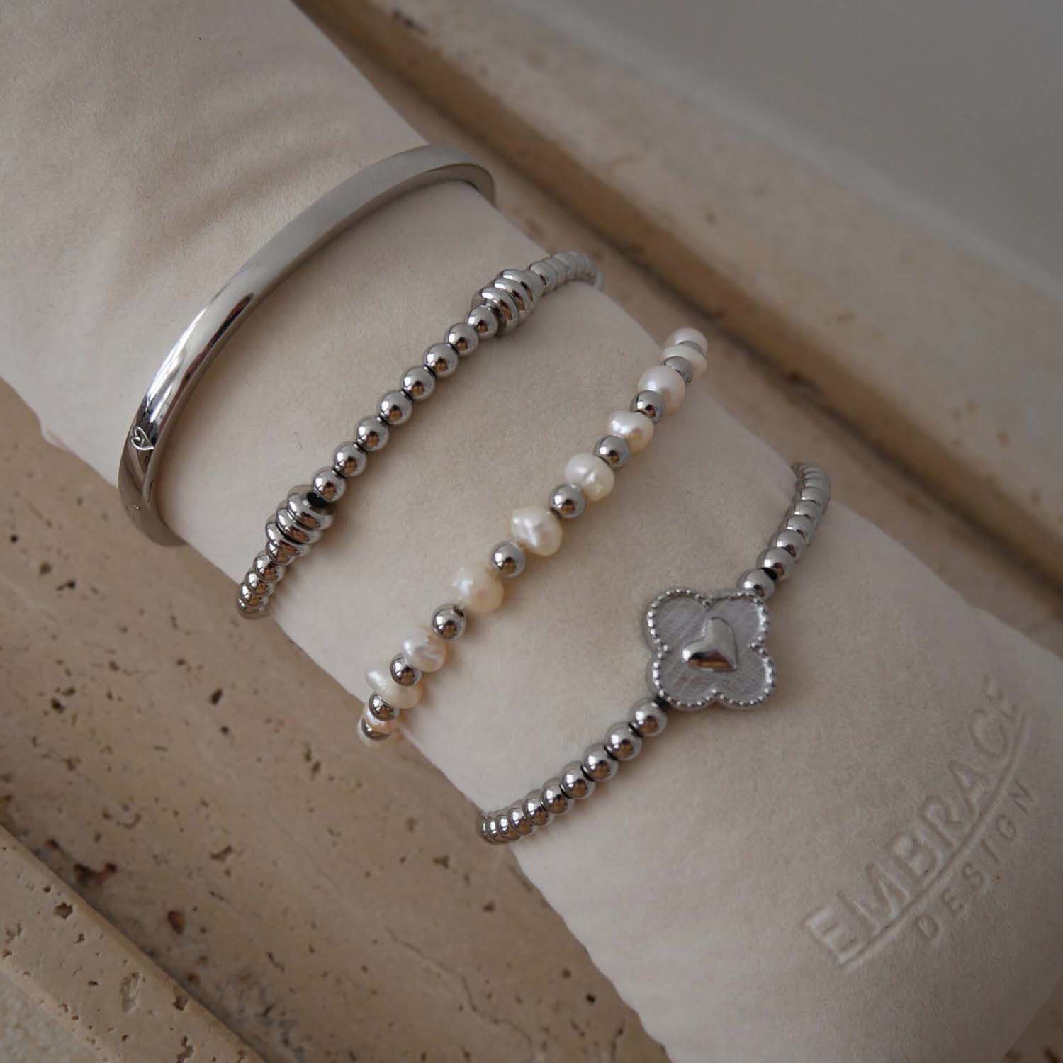 Embrace Design Armband Demi Zilver Embrace Design Armband Demi Zilver