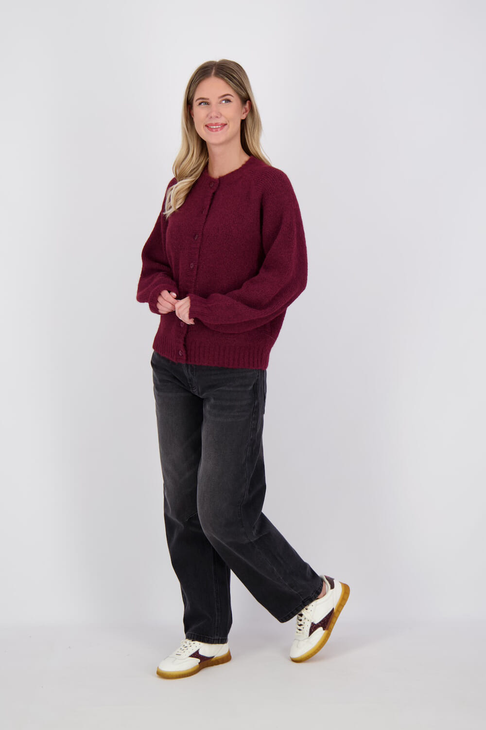 Freequent Vest Louisa Rood  Freequent Vest Louisa Rood