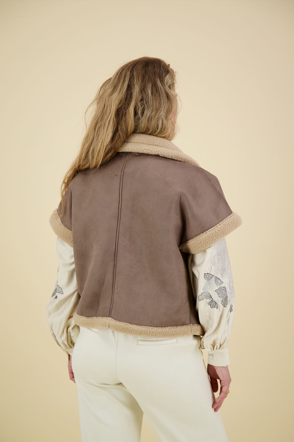 Nukus Gilet Athena Bruin Nukus Gilet Athena Bruin