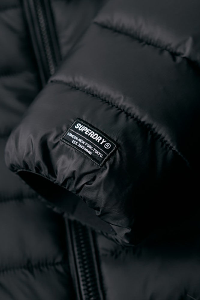 Superdry Gewatteerde Jas Fuji Sport Zwart  Superdry Gewatteerde Jas Fuji Sport Zwart