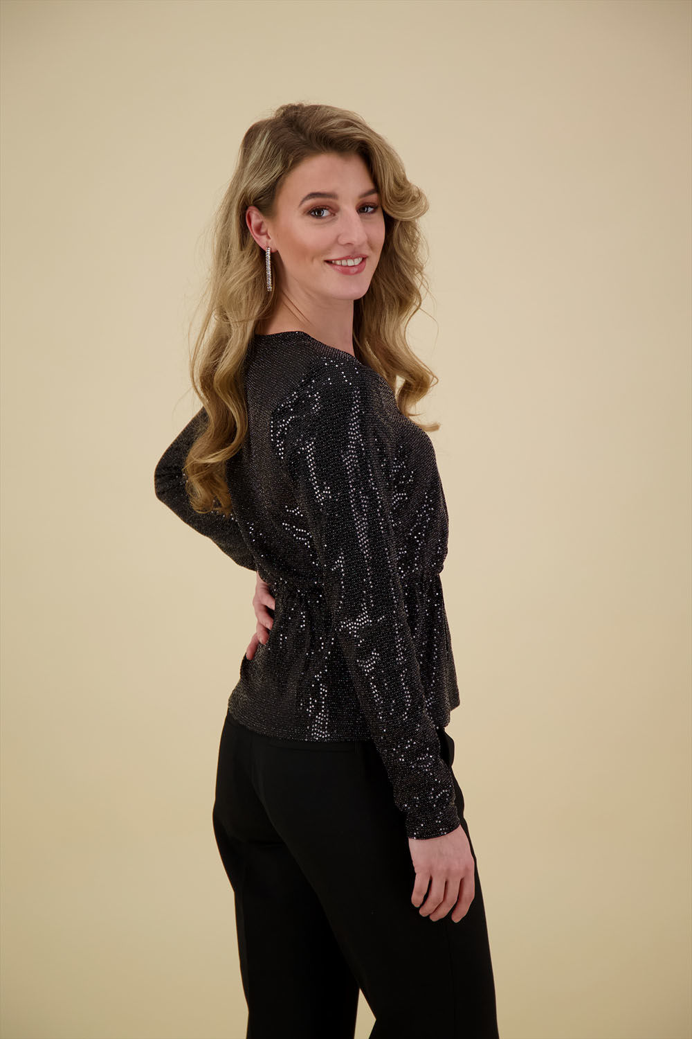Ichi Top Ihloane Zwart Ichi Top Ihloane Zwart