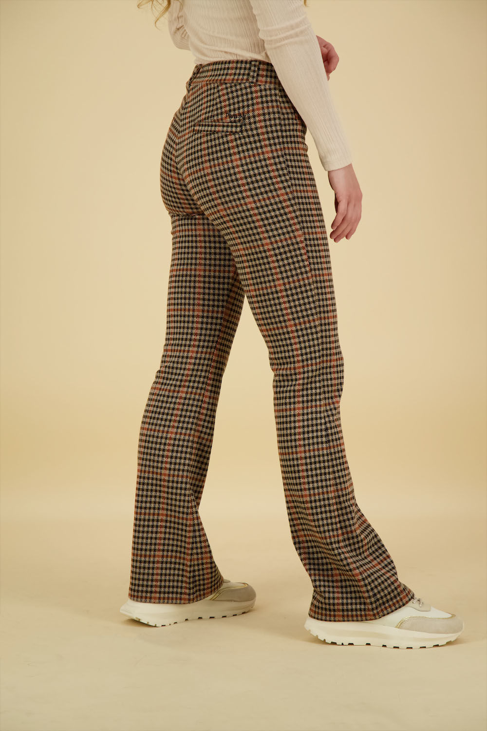 Para Mi Flared Broek Jade Bruin Para Mi Flared Broek Jade Bruin