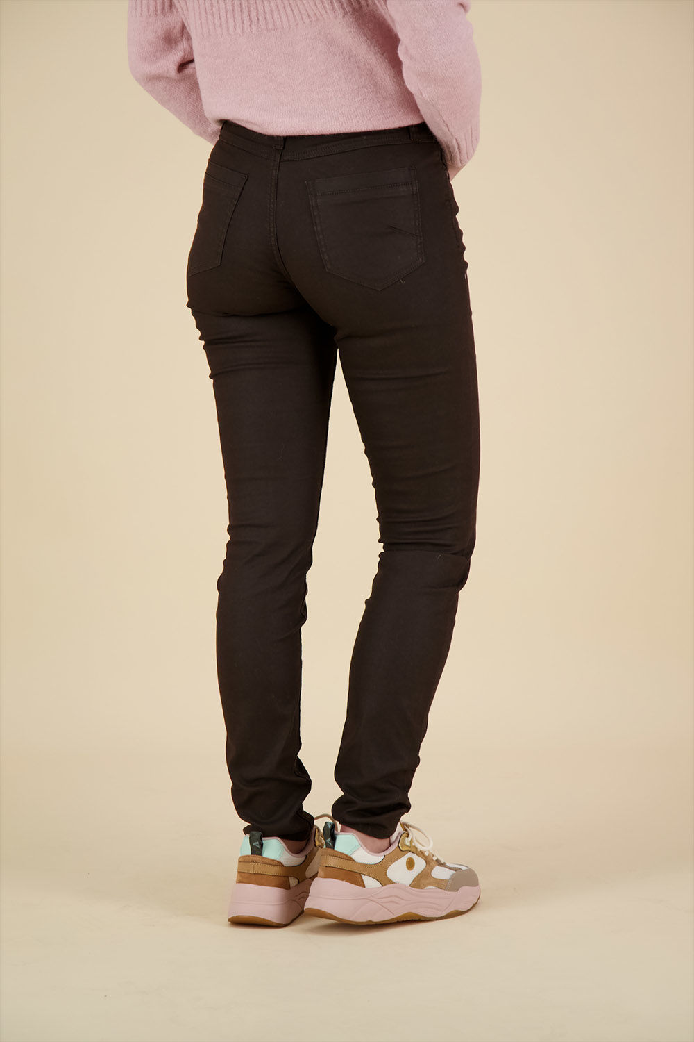 Geisha Jeans Bruin  Geisha Jeans Bruin