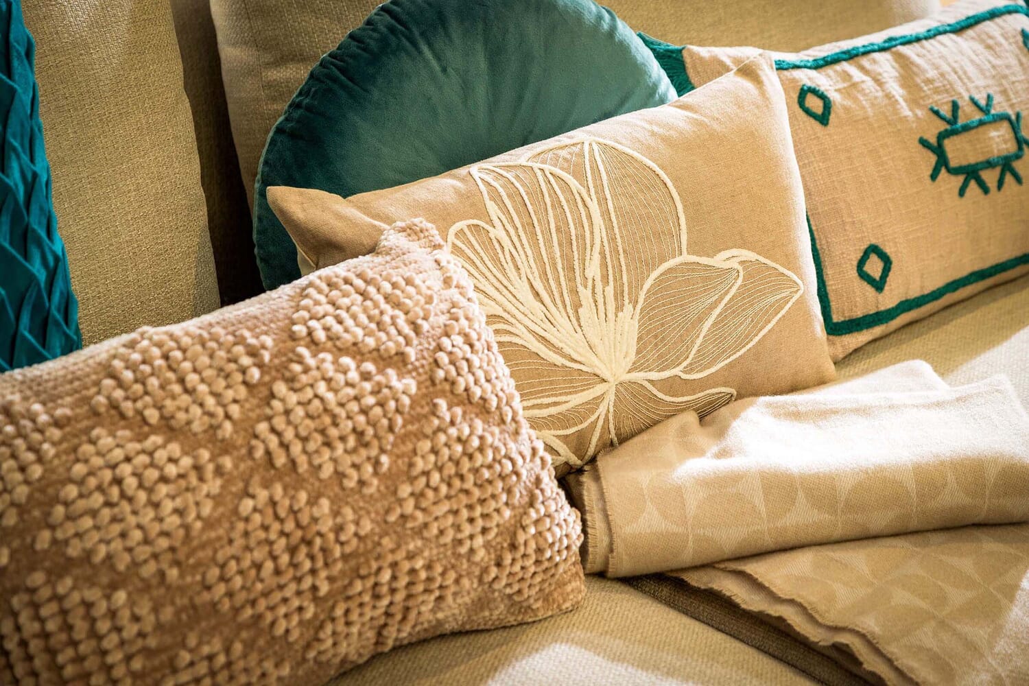 Dutch Decor Kussen Moana  Irish  Beige Dutch Decor Kussen Moana  Irish  Beige