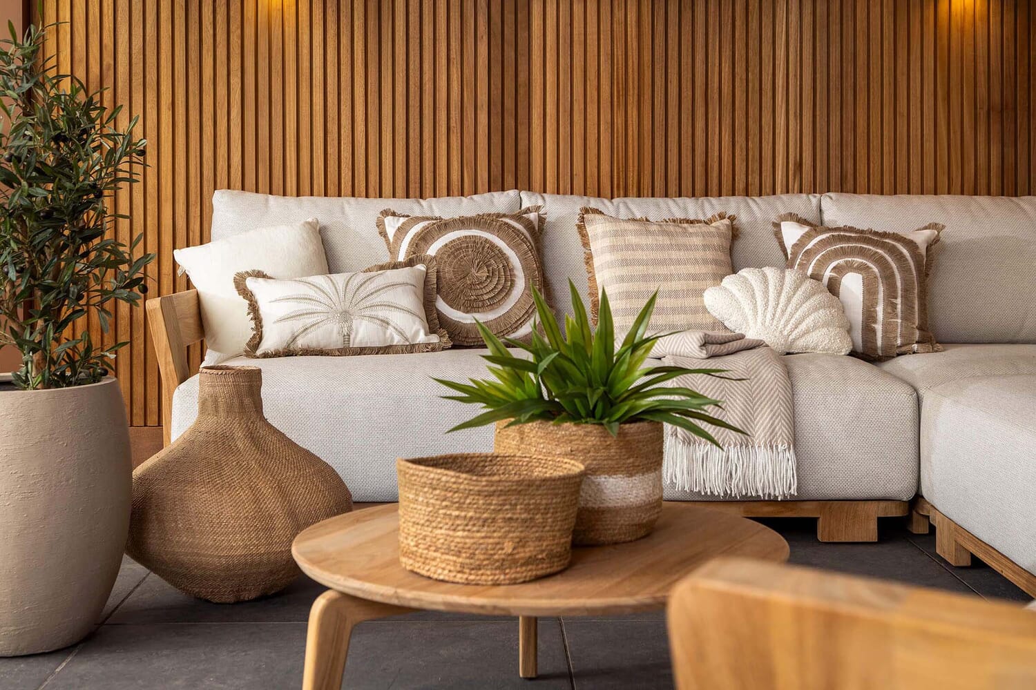 Dutch Decor Kussen Nani lWit Dutch Decor Kussen Nani lWit