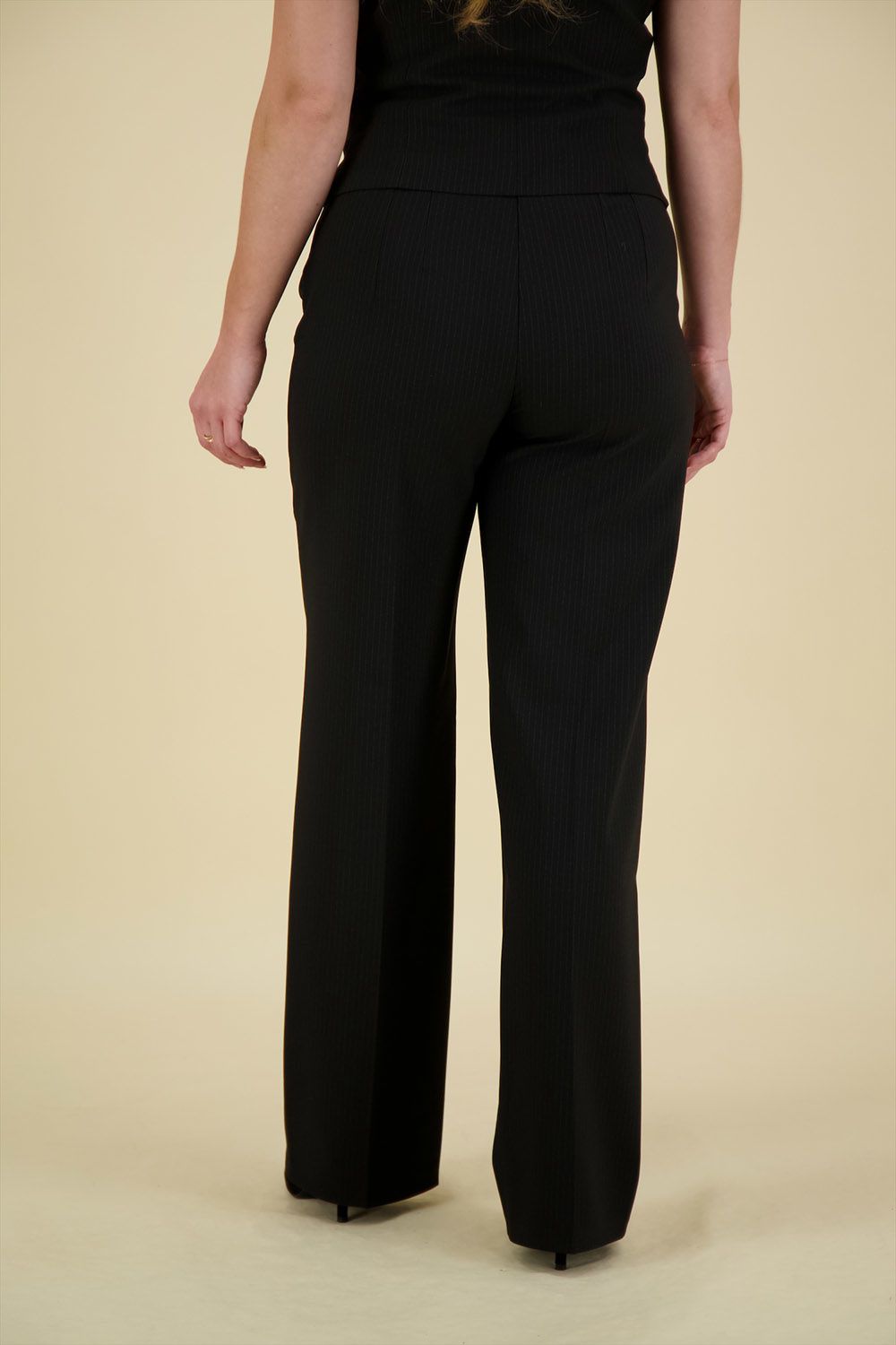 Label Dot Pantalon Roxan Zwart