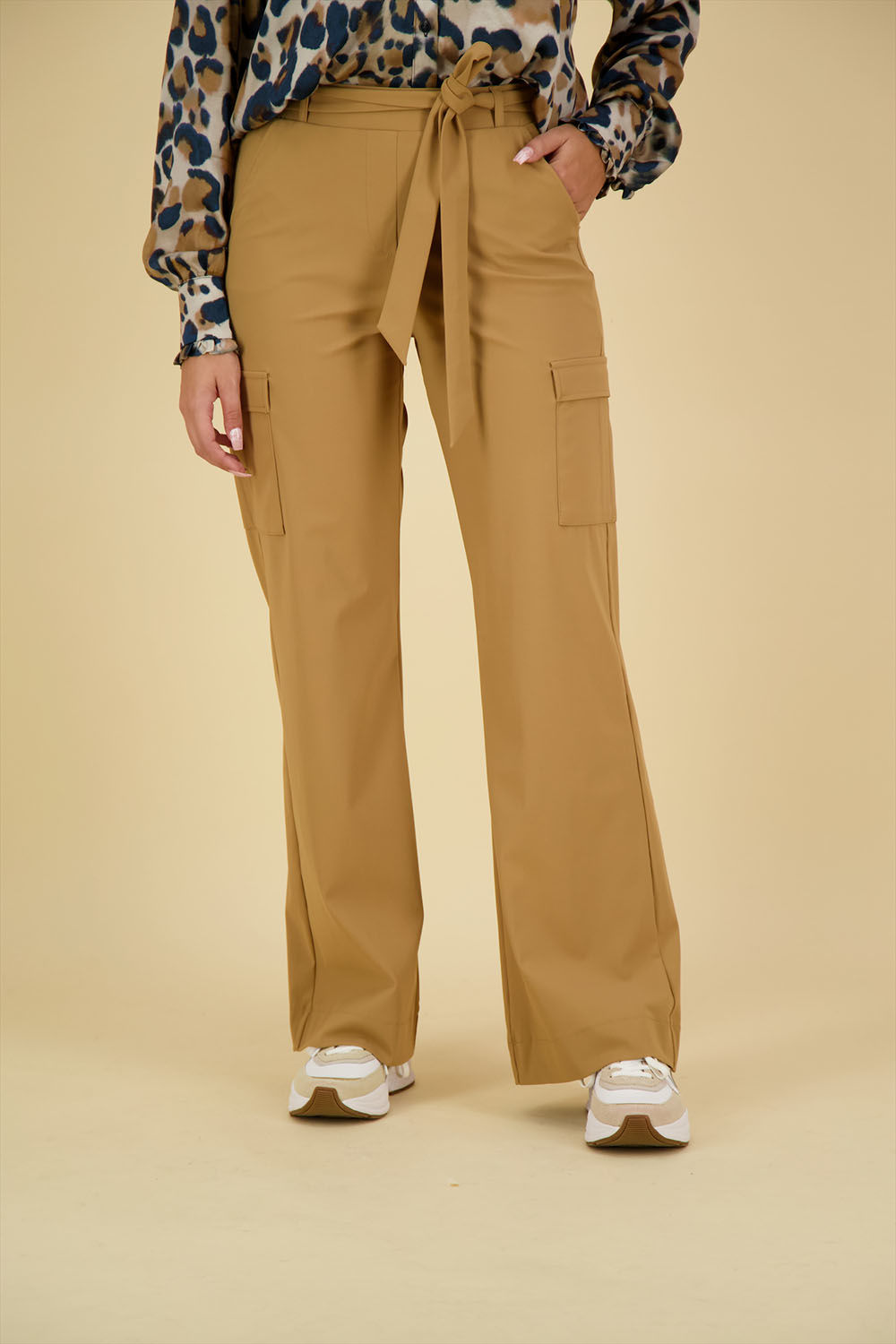 Studio Anneloes Broek Marilou  Cargo Bruin Studio Anneloes Broek Marilou  Cargo Bruin