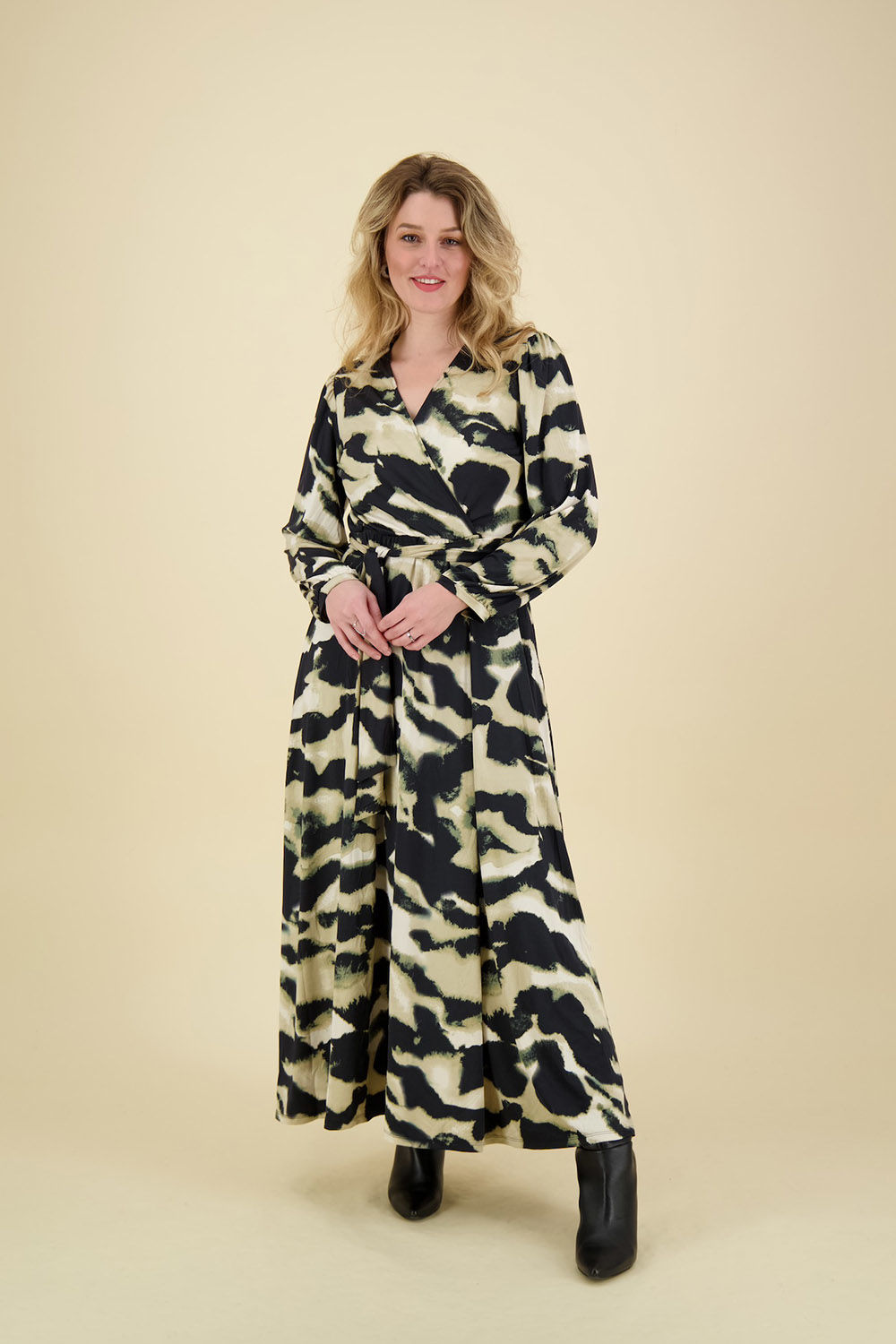 K Design Maxi cross over jurk Groen K Design Maxi cross over jurk Groen