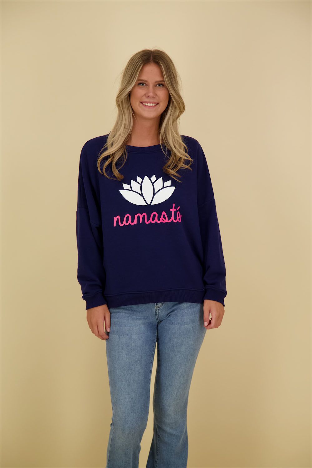 Miss Goodlife Sweater Namaste Blauw