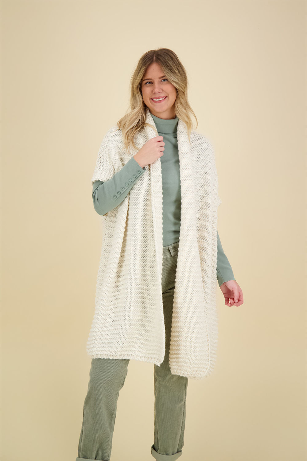 Zusss Vest Wit Zusss Vest Wit